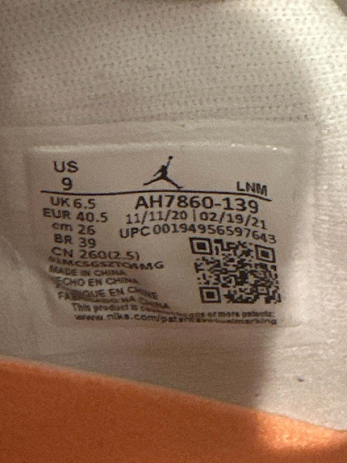 Jordan Brand Jordan 11 Retro Low Citrus 2021 Size US 9 / IT 39 - 6 Thumbnail