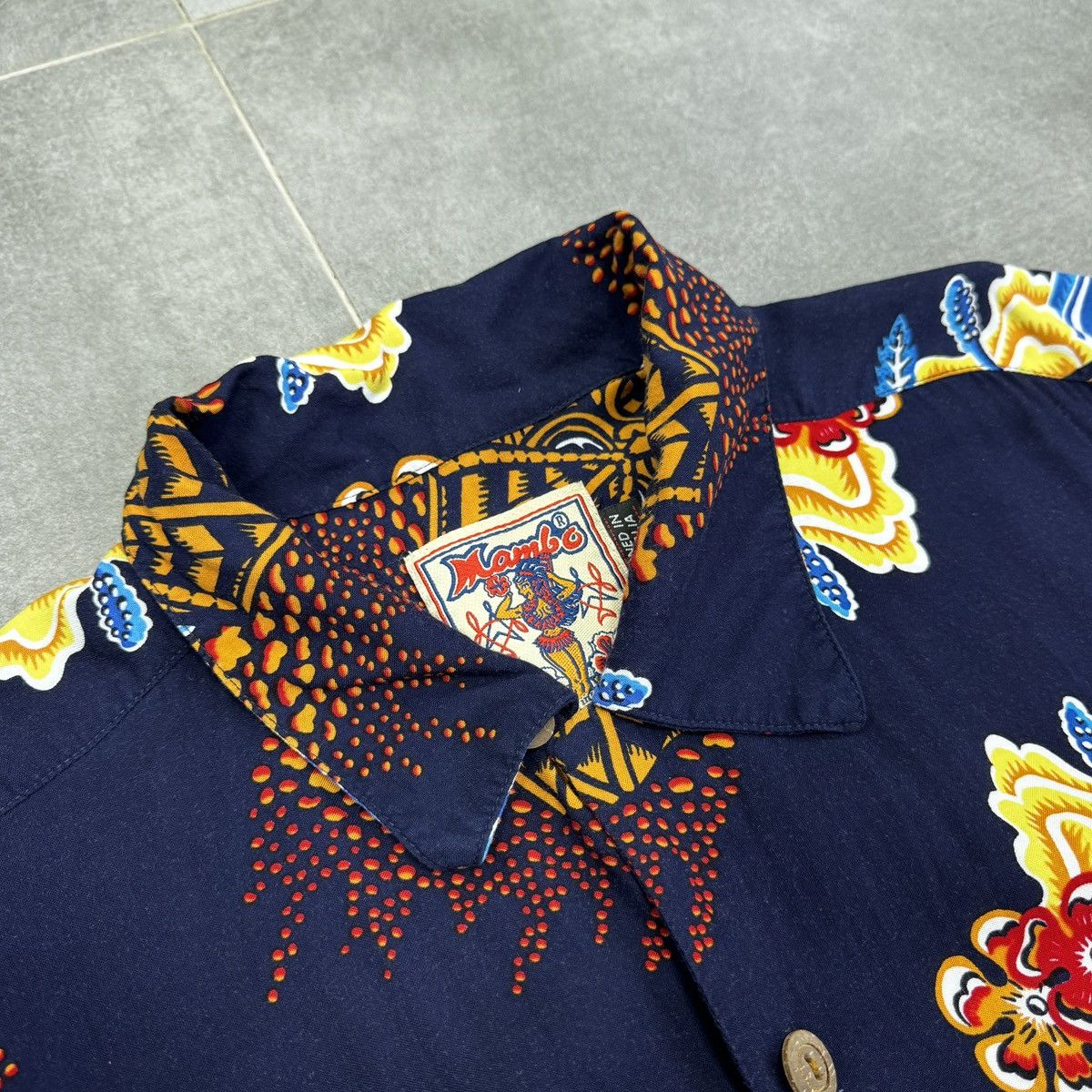 Mambo Vintage Mambo Hawaiian Shirt Tribal Surf Print Short Sleeve Size US L / EU 52-54 / 3 - 9 Thumbnail