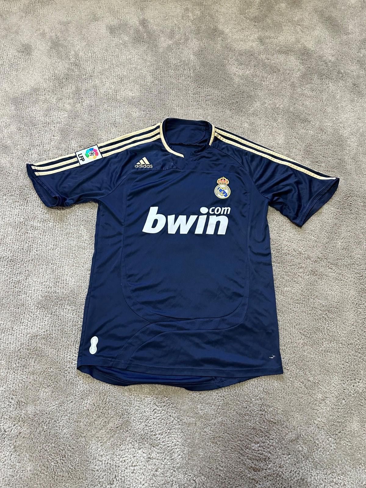 Real Madrid Adidas 2007/08 Football Shirt Soccer Jersey M