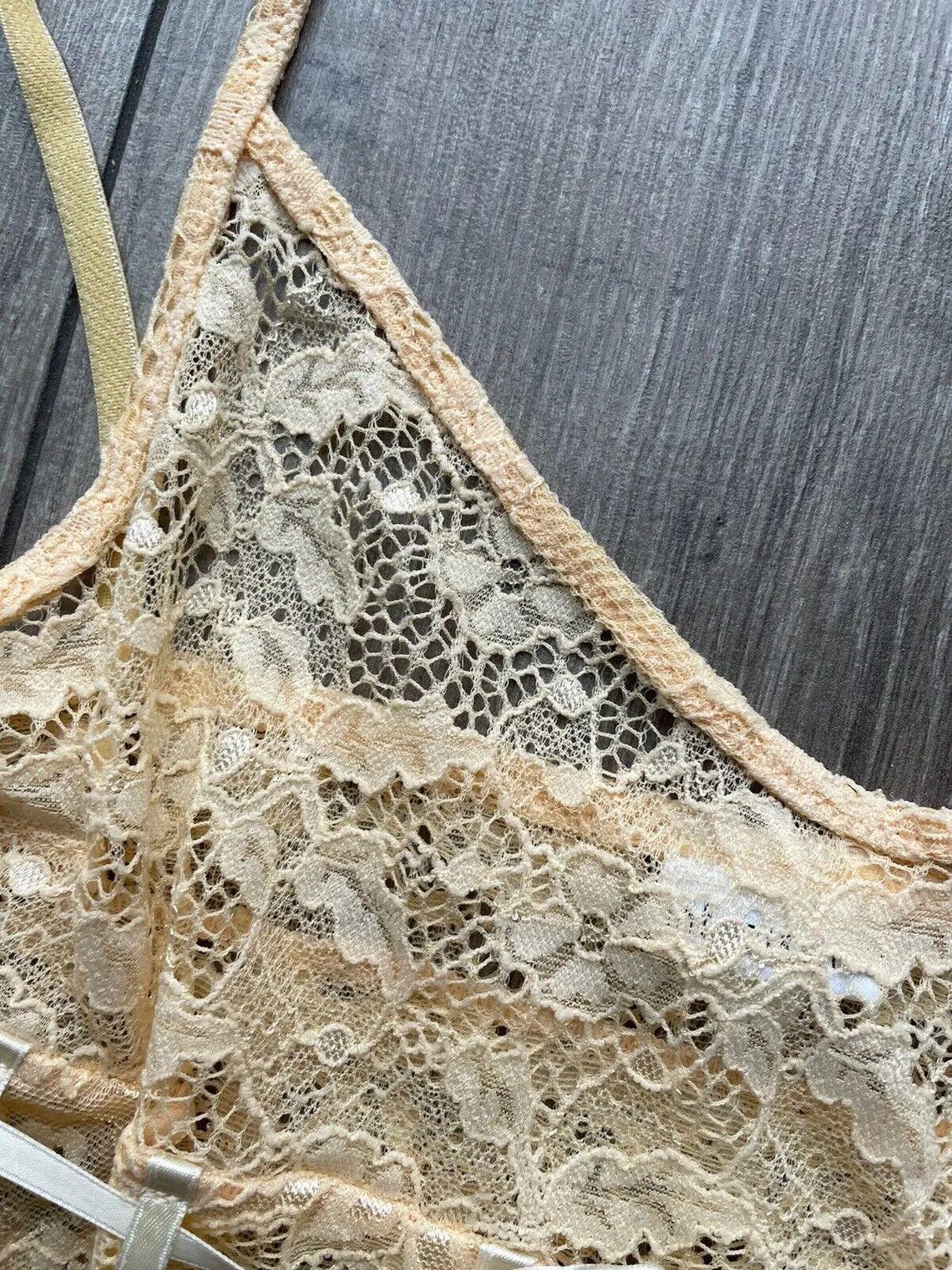 Vintage Vintage Intimissimi Lace Cami Size S / US 4 / IT 40 - 9 Thumbnail
