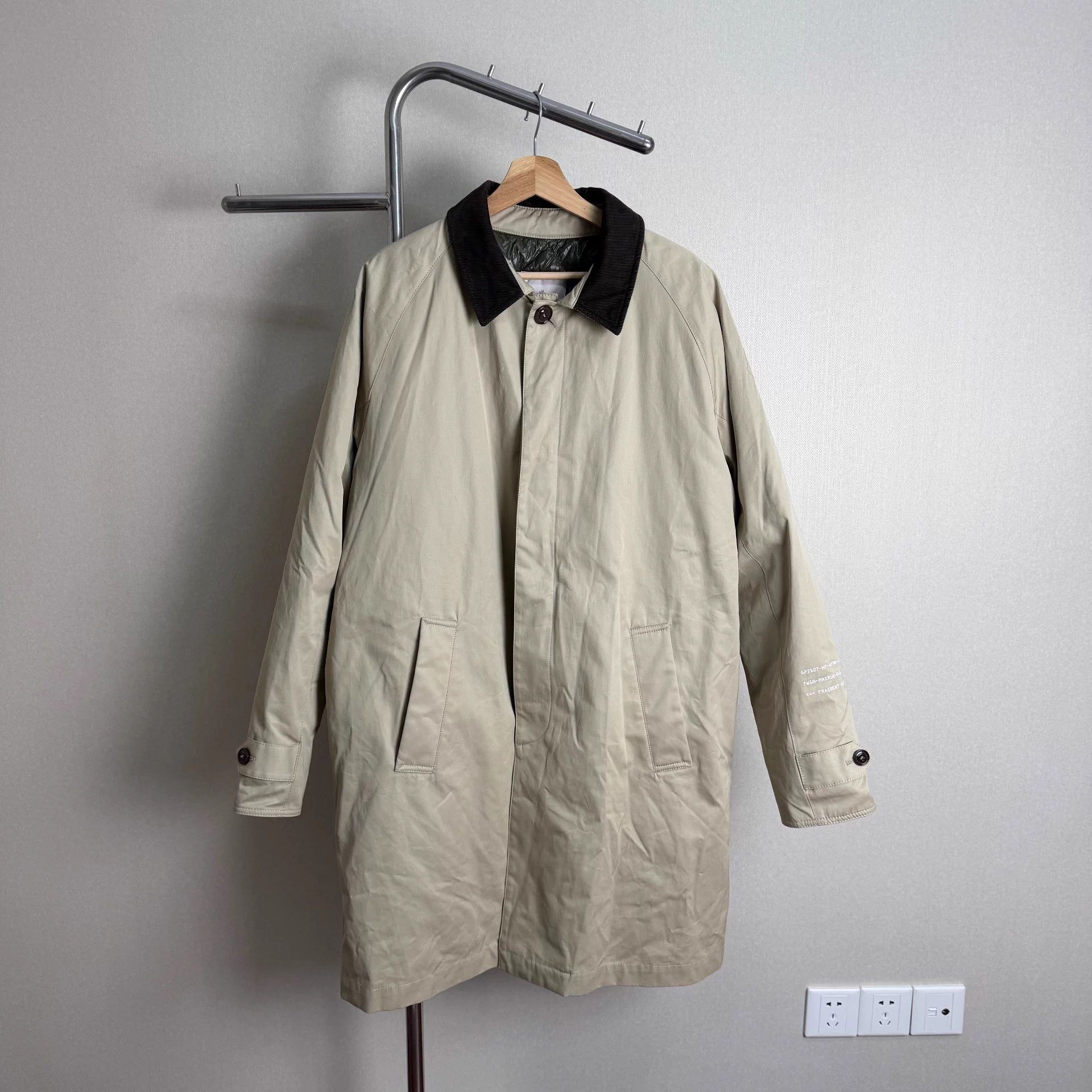 Moncler MONCLER GENIUS x FRGMT colorblock collar logo coat men's 7 Size US XXL / EU 58 / 5 - 1 Thumbnail