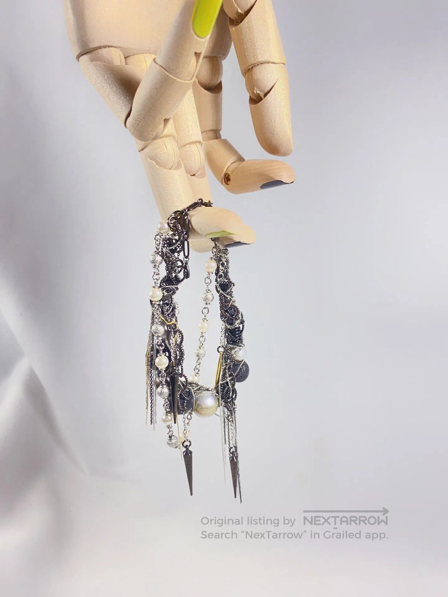 Gunda Gunda Beaded Tassel Adjustable Bracelet. Size ONE SIZE - 1 Thumbnail