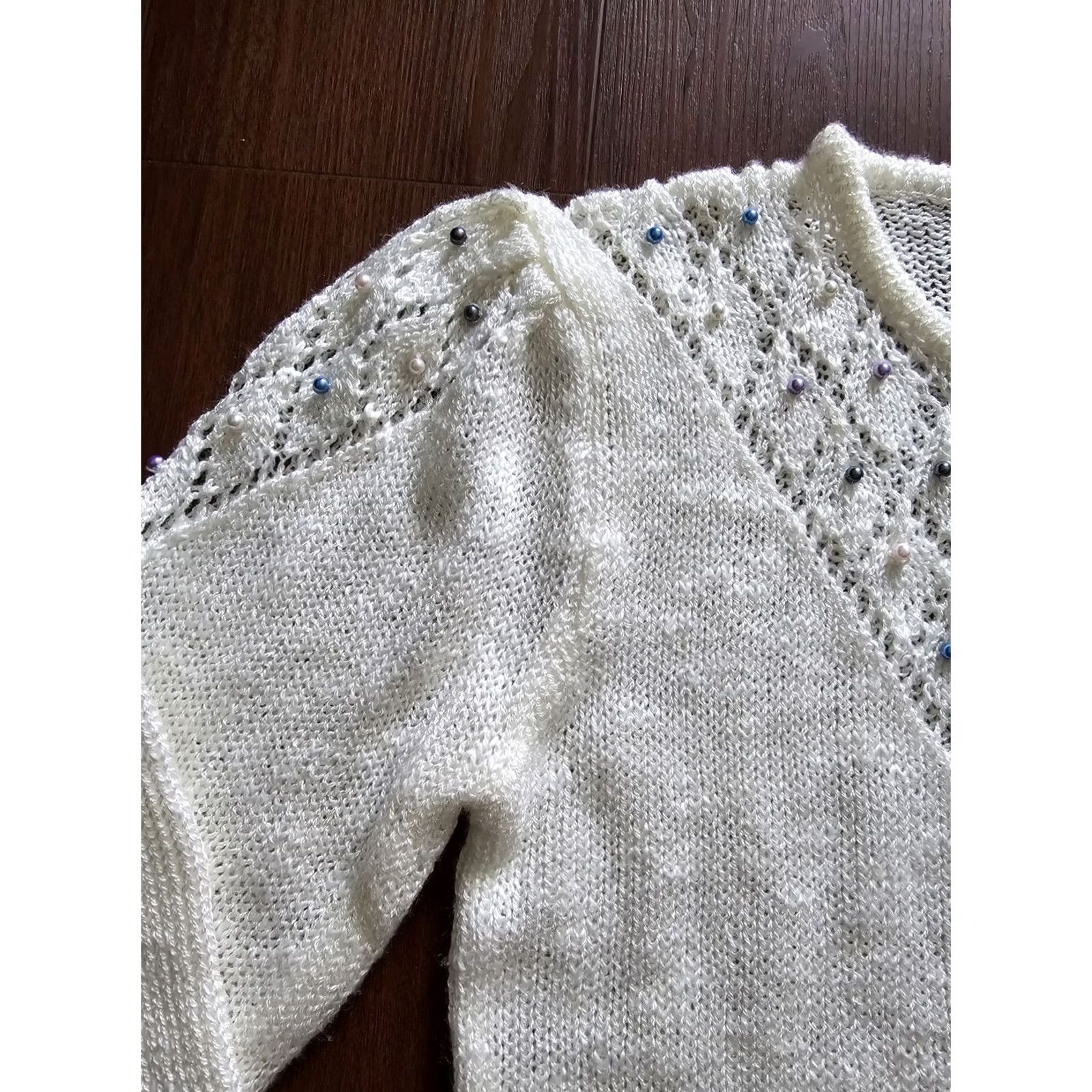 Vintage VINTAGE Ginenne Sweater Shirt Womens Medium Beige 1980s Beaded Cottagecore Grandmacore Decade 80s Size M / US 6-8 / IT 42-44 - 4 Thumbnail