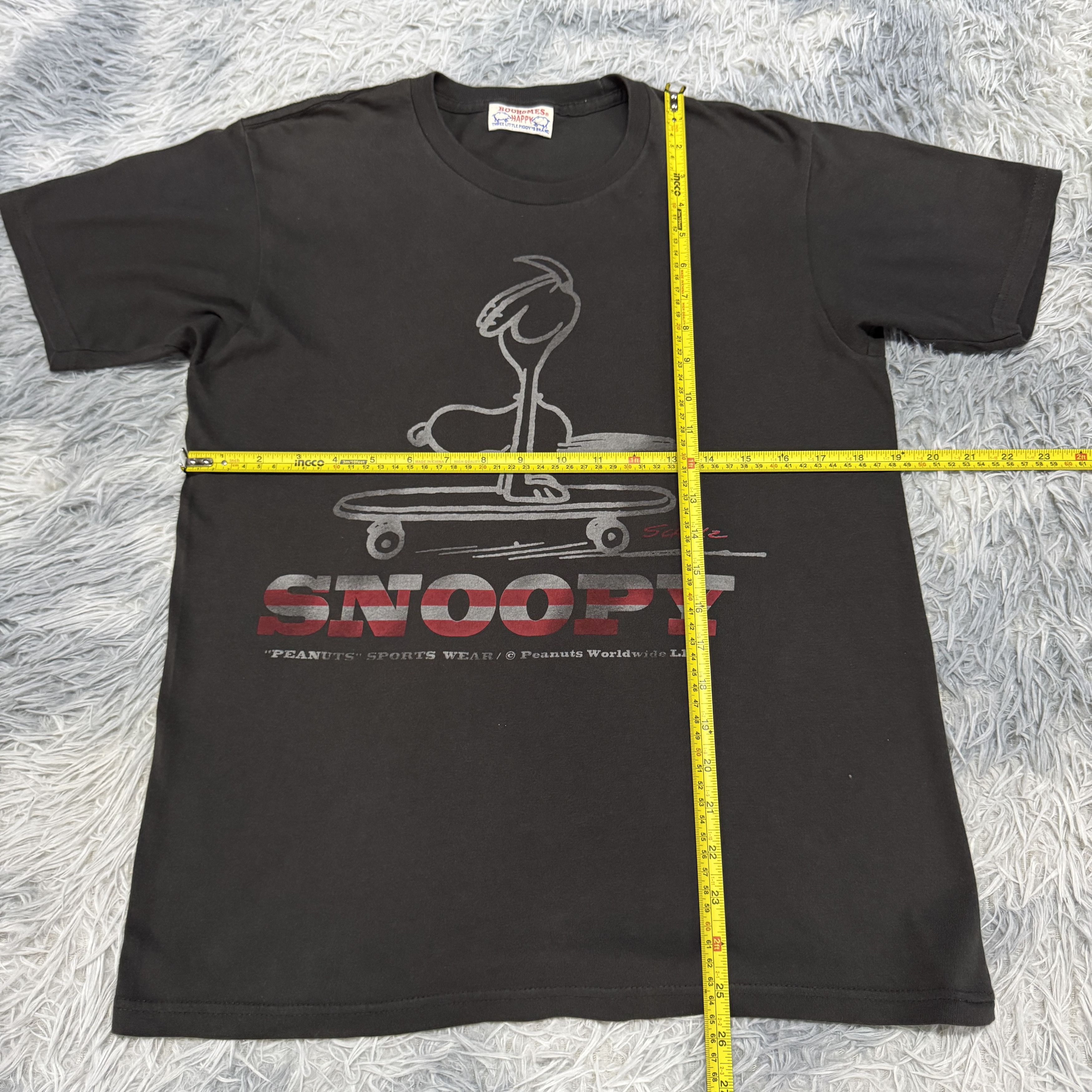Vintage Vintage Peanuts Sunfaded Tshirt Featuring Snoopy Skateboard Size US S / EU 44-46 / 1 - 5 Thumbnail