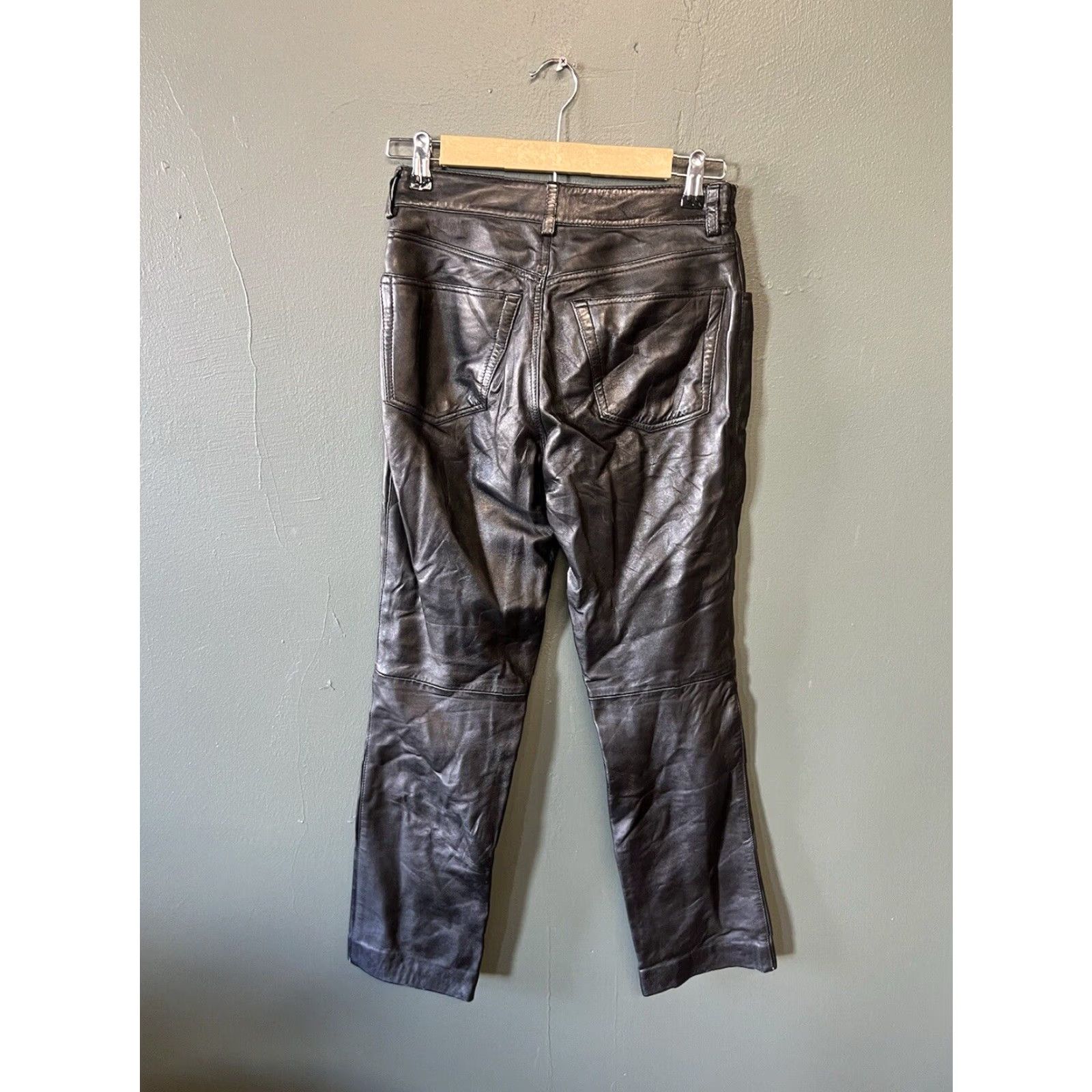 Gap VINTAGE Gap Women’s Black Leather Straight Leg Pants Size 6 Size 28" / US 6 / IT 42 - 2 Thumbnail