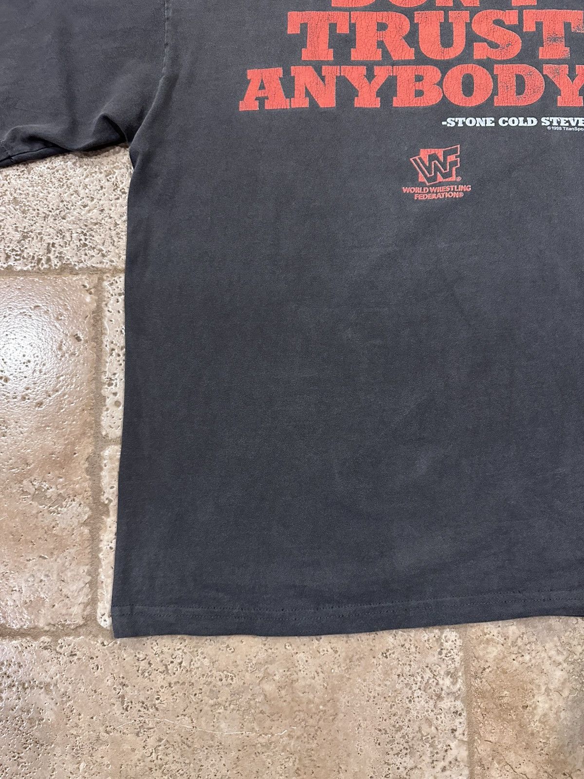 Vintage Vintage Stone Cold Steve Austin Don’t Trust Anybody WWF Tee Size US XL / EU 56 / 4 - 10 Thumbnail