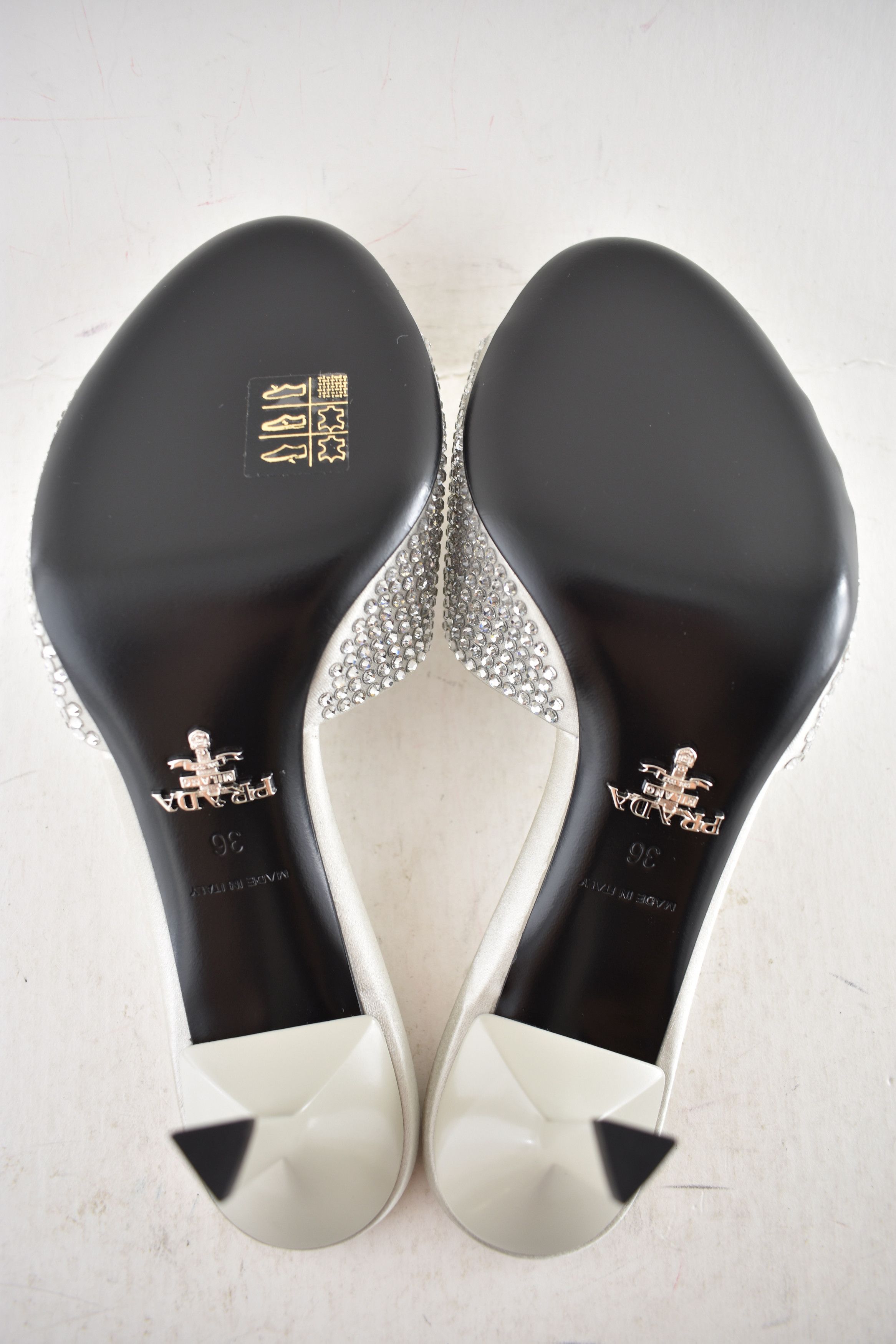Prada Prada Crystal Stiletto Perla Backless Sandal Mule Heel 36 Size US 6 / IT 36 - 18 Thumbnail
