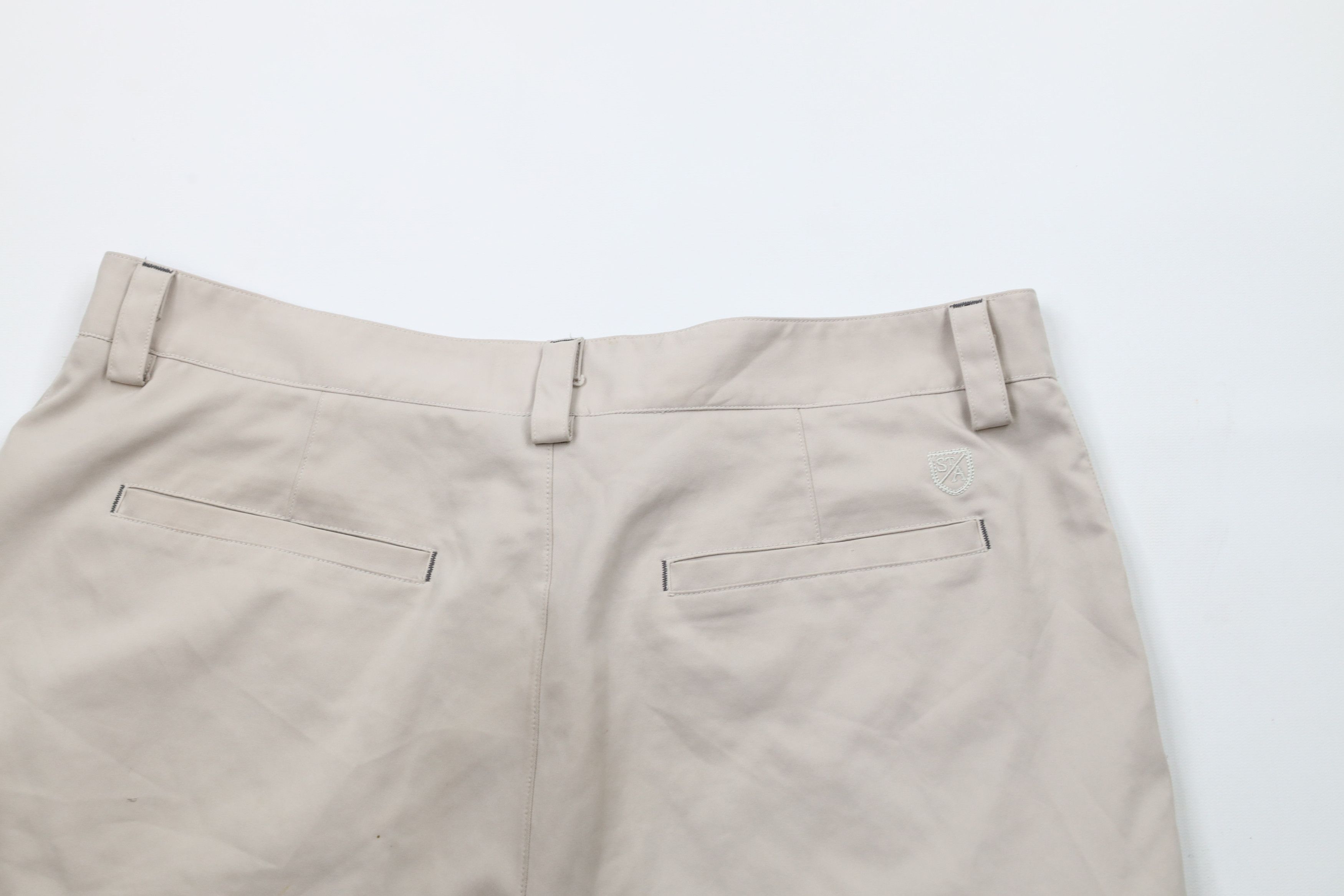Vintage St Andrews of Scotland Course Golfing Chino Shorts Beige Size US 34 / EU 50 - 10 Thumbnail