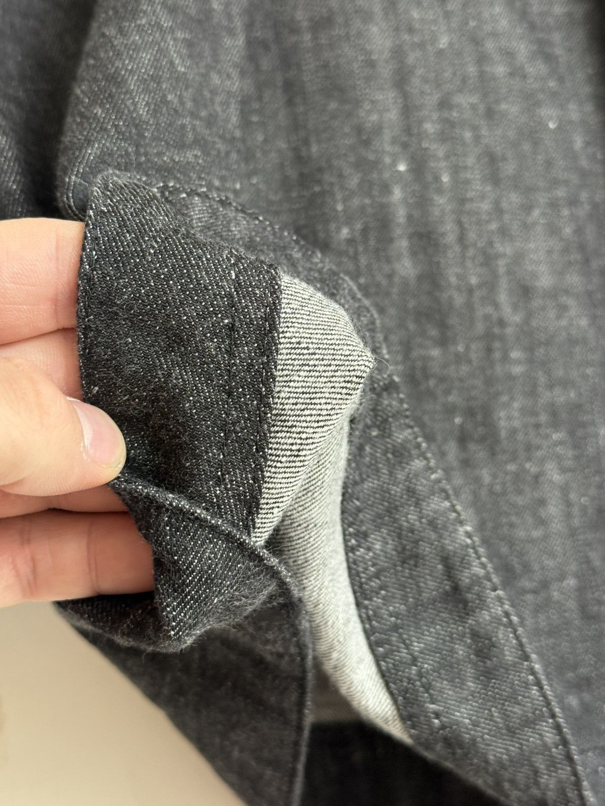 Louis Vuitton Luis Vuitton Grey Denim Skirt size 40 Size 27" / US 4 / IT 40 - 16 Thumbnail