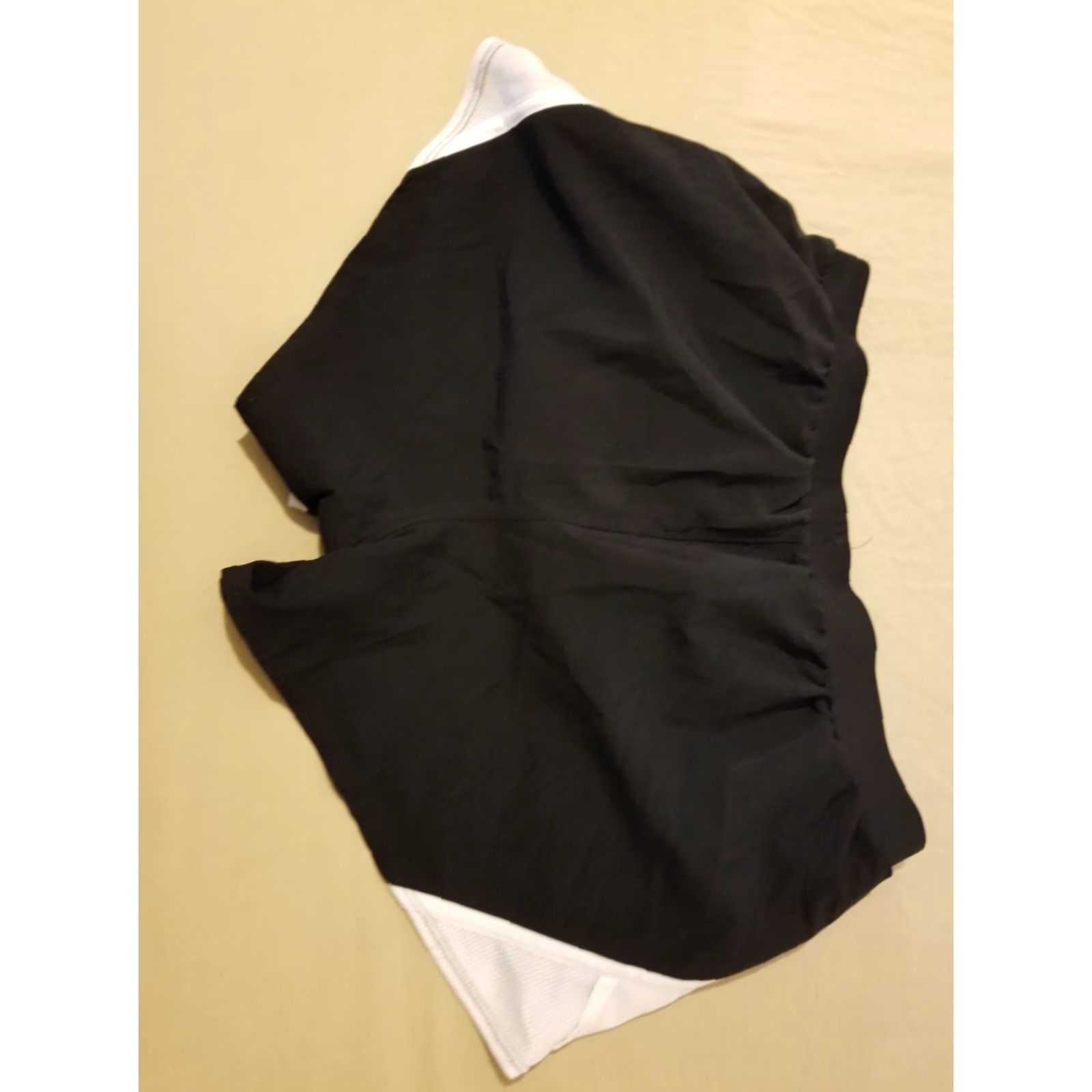 Under Armour Womens Under Armour Shorts M Medium Black Athletic Gym Workout Size 32" / US 10 / IT 46 - 2 Thumbnail