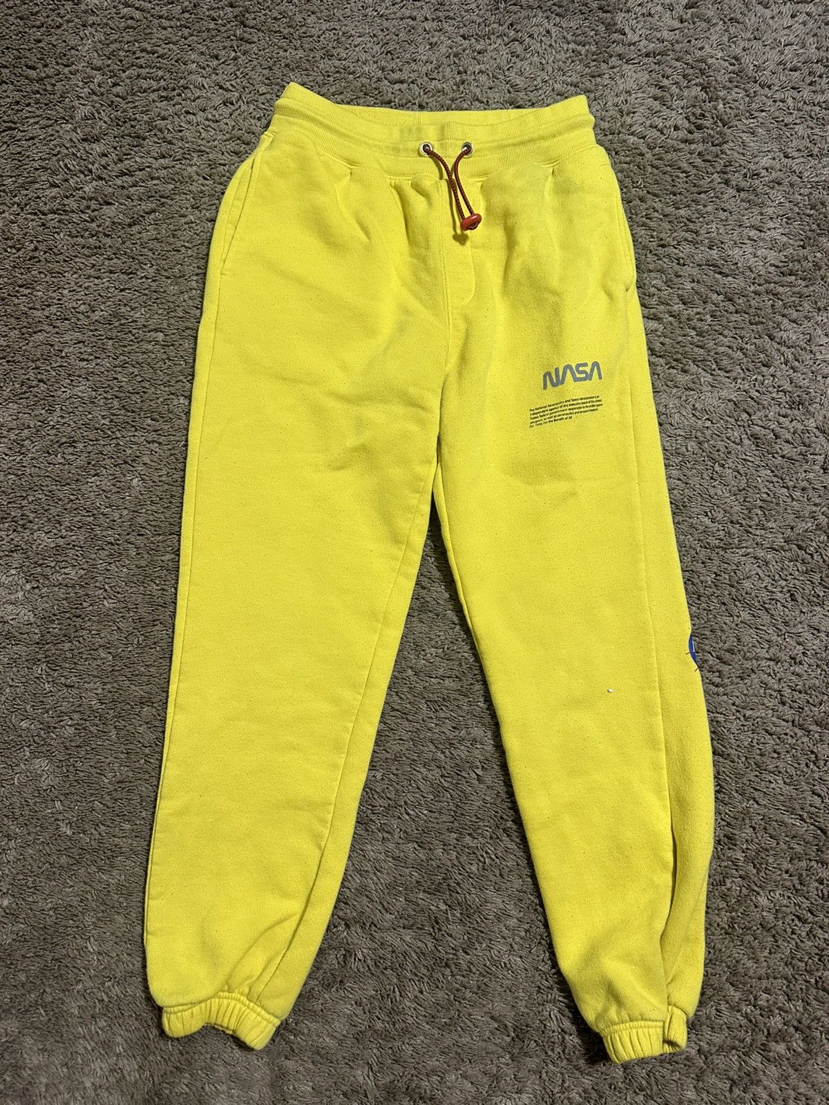 Forever 21 Vintage Forever 21 NASA “triple yellow” pants 00s size small Size US 32 / EU 48 - 1 Thumbnail