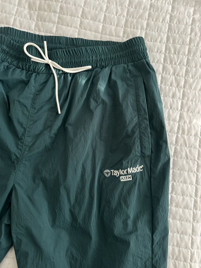 Kith × TaylorMade Kith TaylorMade Par Track Pant Fairway Size Medium Size US 32 / EU 48 - 3 Thumbnail