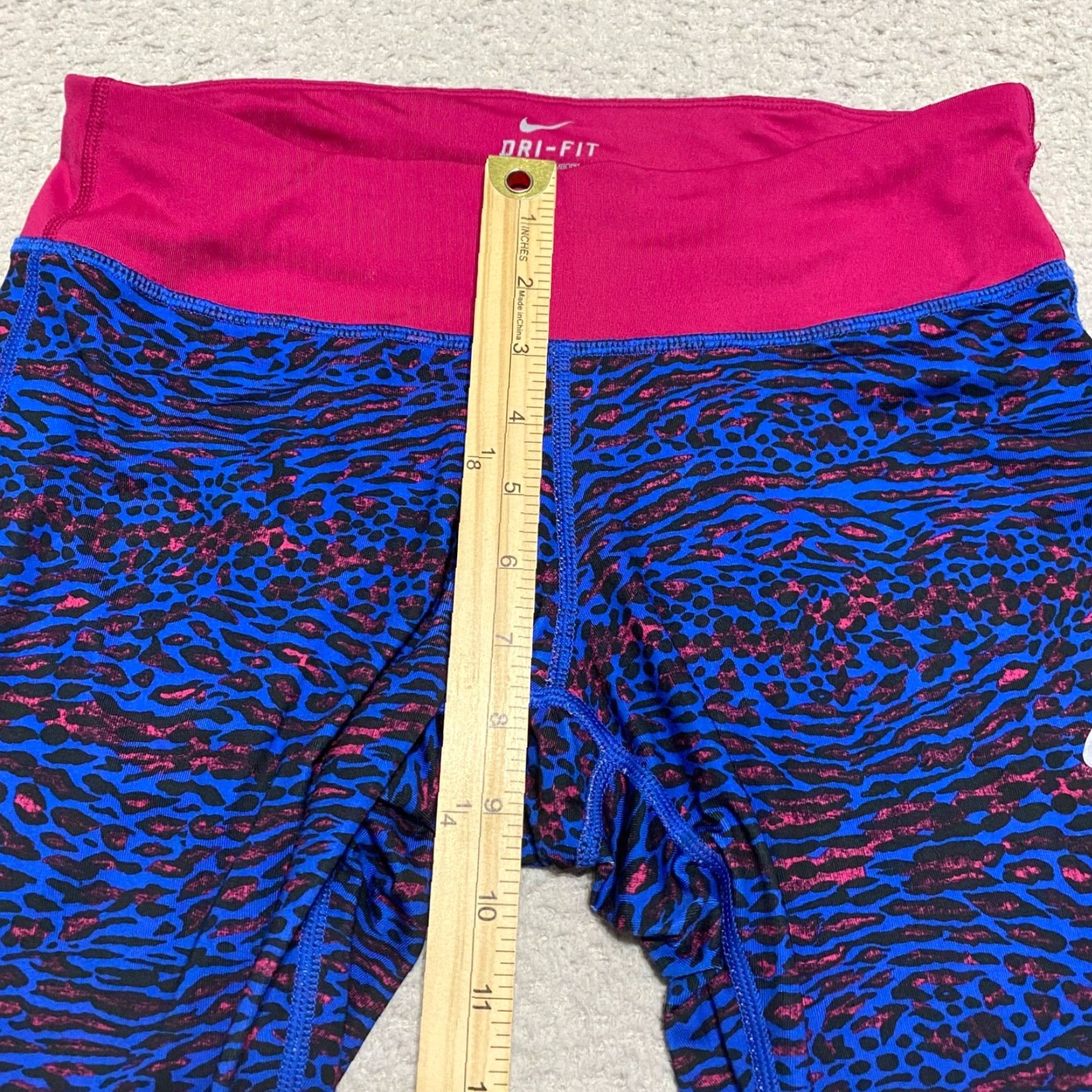 Nike Nike Dri-FIT Womens Capri Leggings M Multicolor Leopard Print Workout Yoga Pants Size 32" / US 10 / IT 46 - 4 Thumbnail
