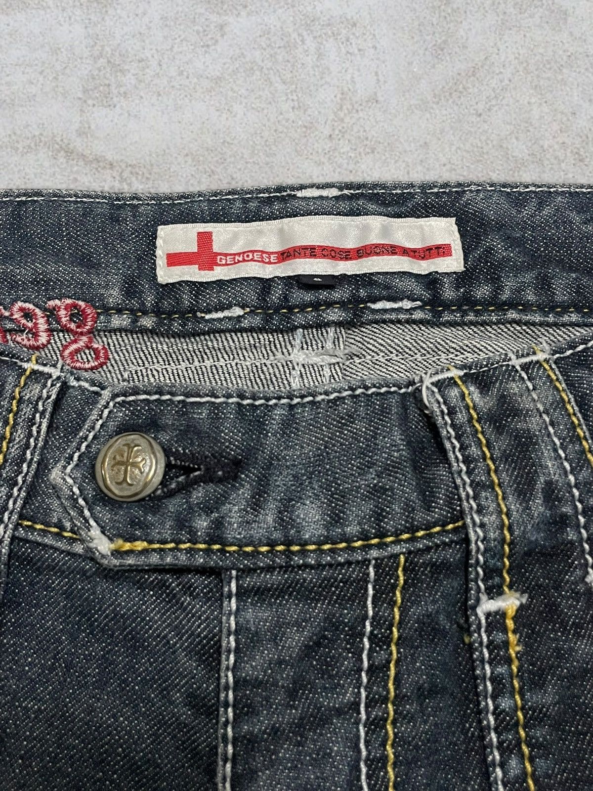 If Six Was Nine Vintage Genoese Tactical Embroidery Cross Logo Ripped Jeans Size 30" / US 8 / IT 44 - 11 Thumbnail