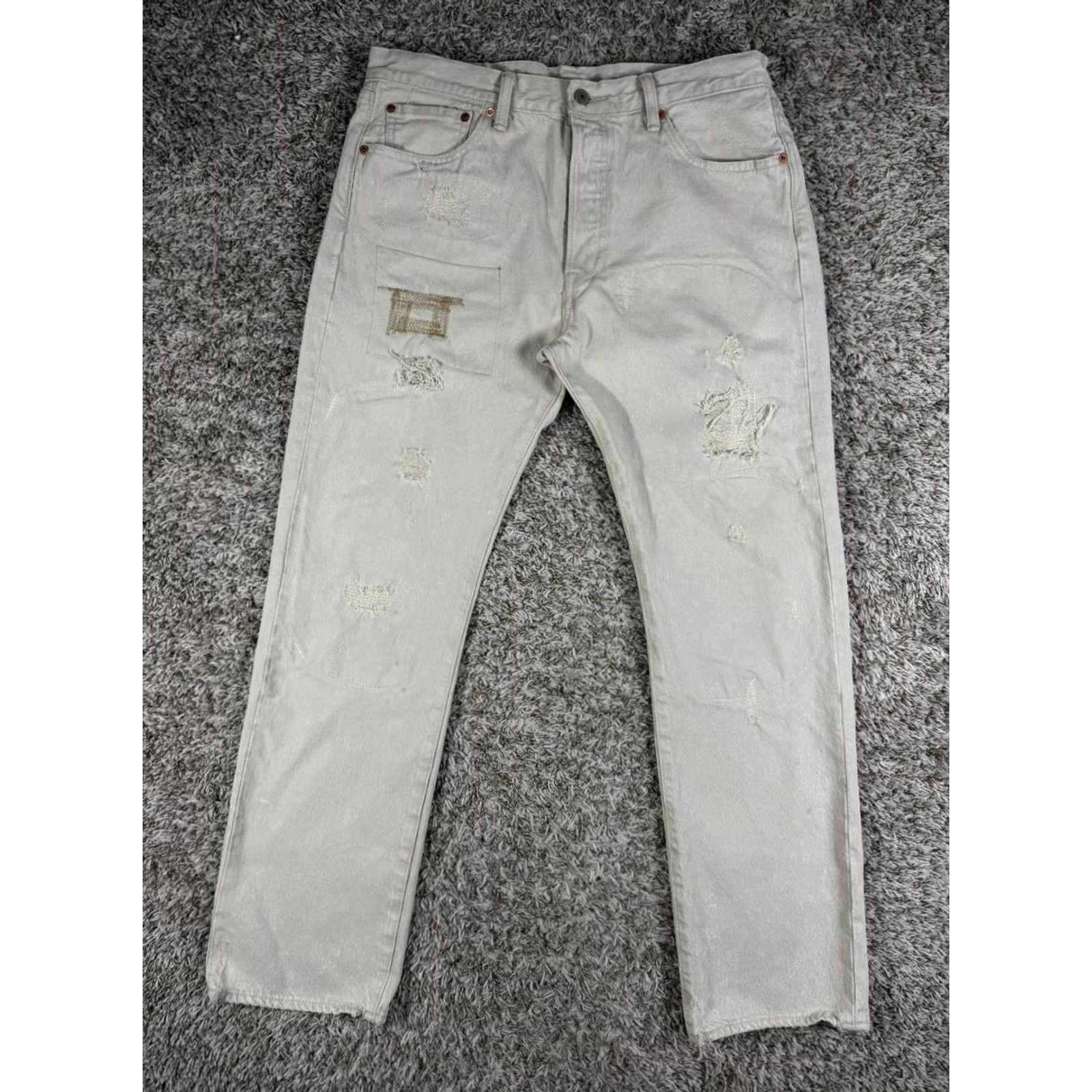 Levi's Levi's 501 Distressed Patchwork Denim Light Gray Jeans Men's 34x32 Regular Inseam 32 Cotton Denim Straight Mexico Mens Sz 34x32 Size US 34 / EU 50 - 2 Thumbnail