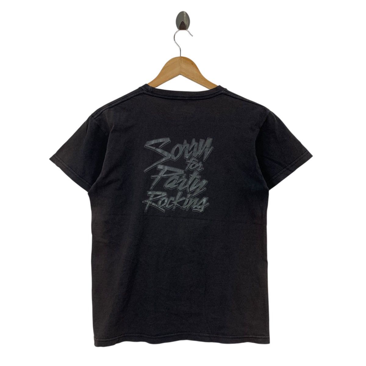 Vintage LMFAO CHAMPAGNE SHOWERS Party Rock Redfoo SkyBlu Band Tshirt Size US S / EU 44-46 / 1 - 4 Thumbnail