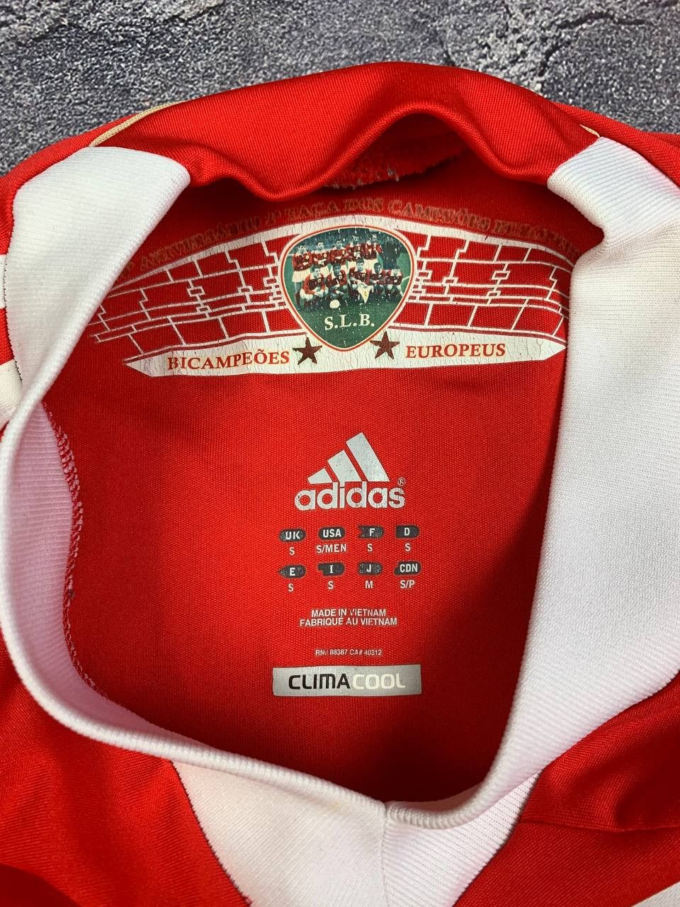 Adidas Share Adidas Benfica 2010-2011 Home Football Shirt Jersey Size US S / EU 44-46 / 1 - 11 Thumbnail