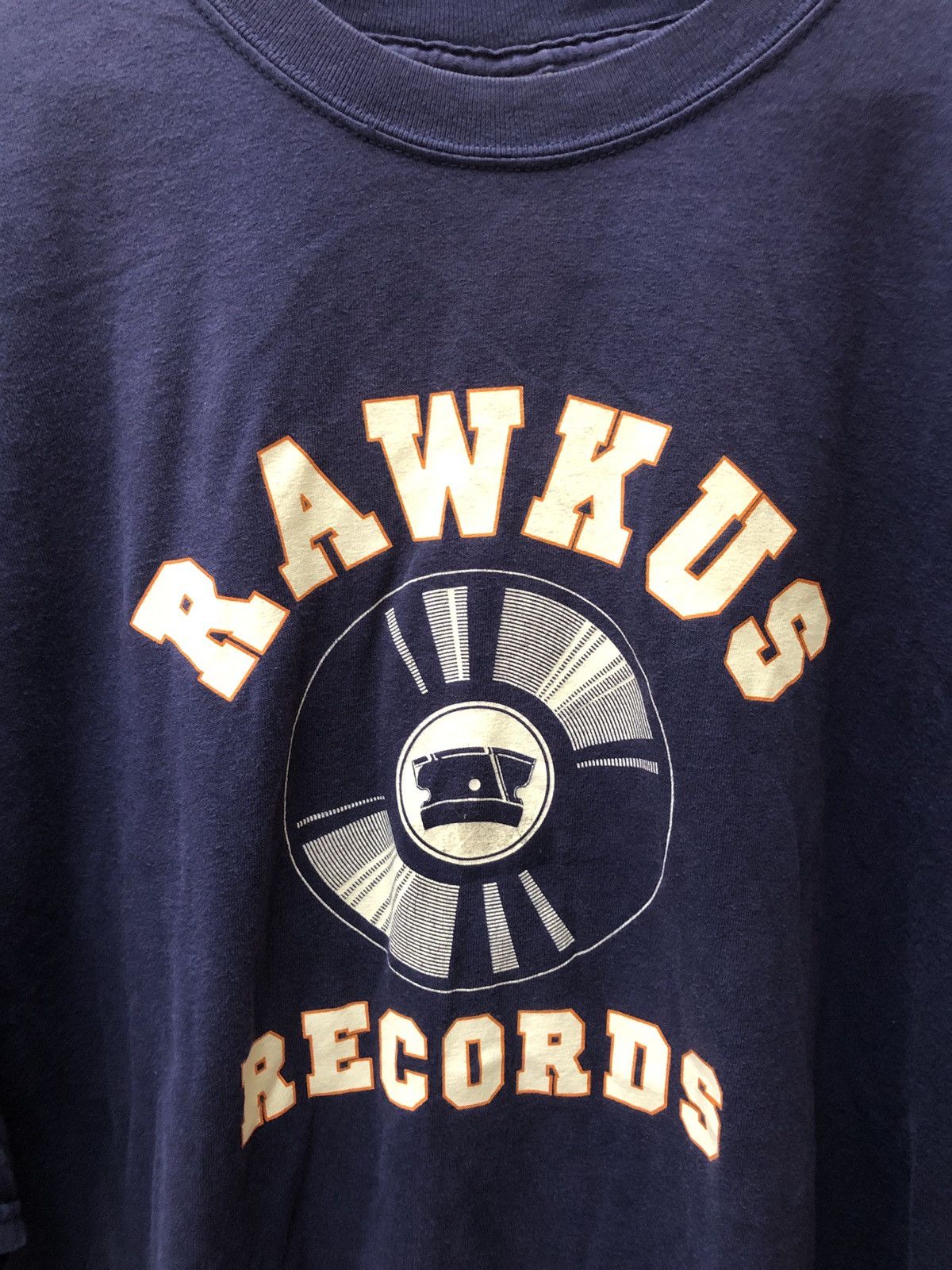 Band Tees VINTAGE RAWKUS RECORD HIP HOP T SHIRT DEF JAM TOMMY BOY Size US XXL / EU 58 / 5 - 2 Thumbnail