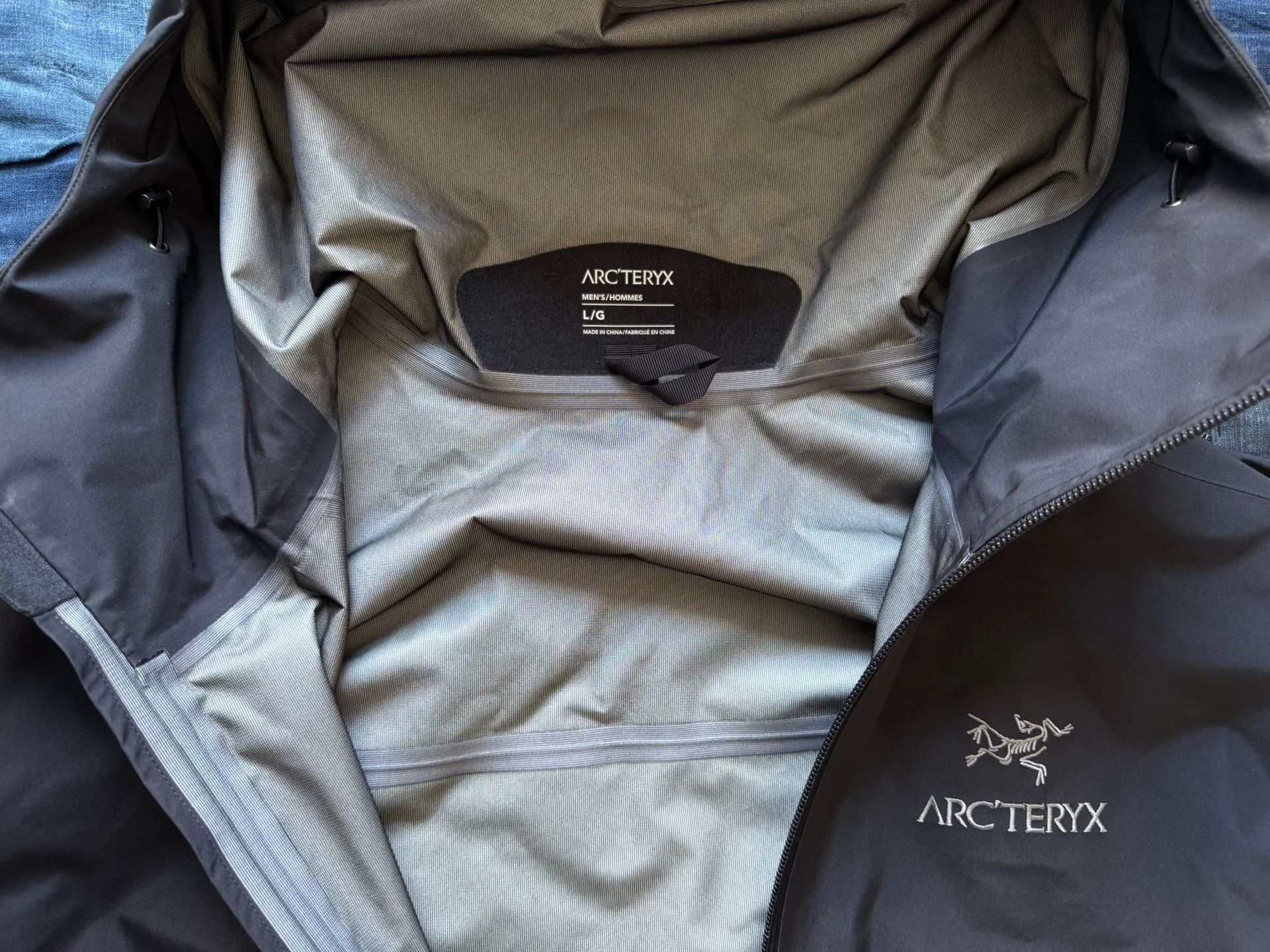 Arc'teryx Arc'teryx Beta Jacket Black L - Like New Orange Size US L / EU 52-54 / 3 - 7 Thumbnail