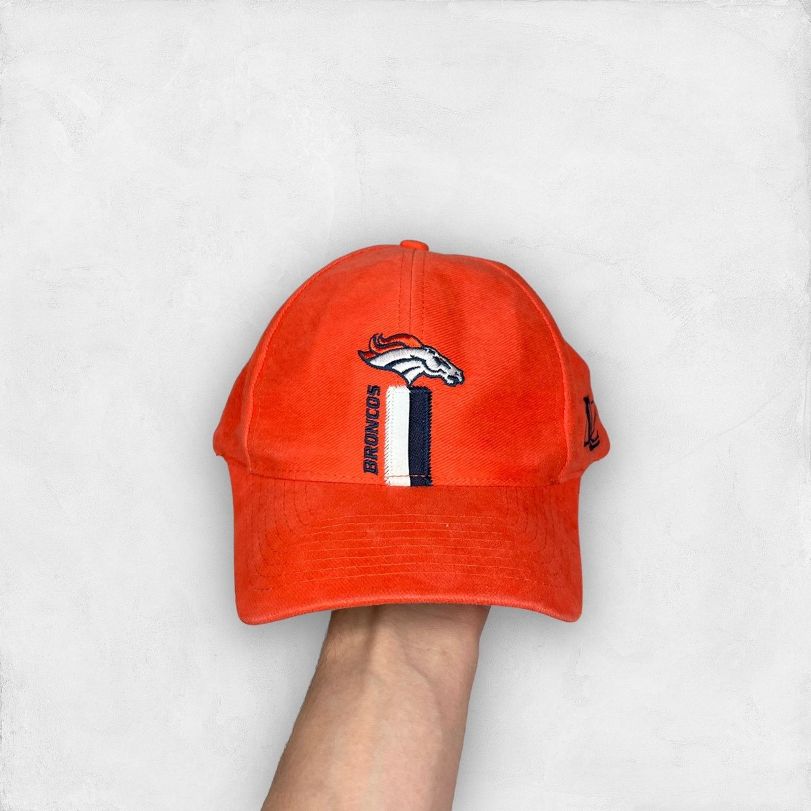 NFL × Vintage Denver Broncos 90s Cap Hat Size ONE SIZE - 1 Thumbnail