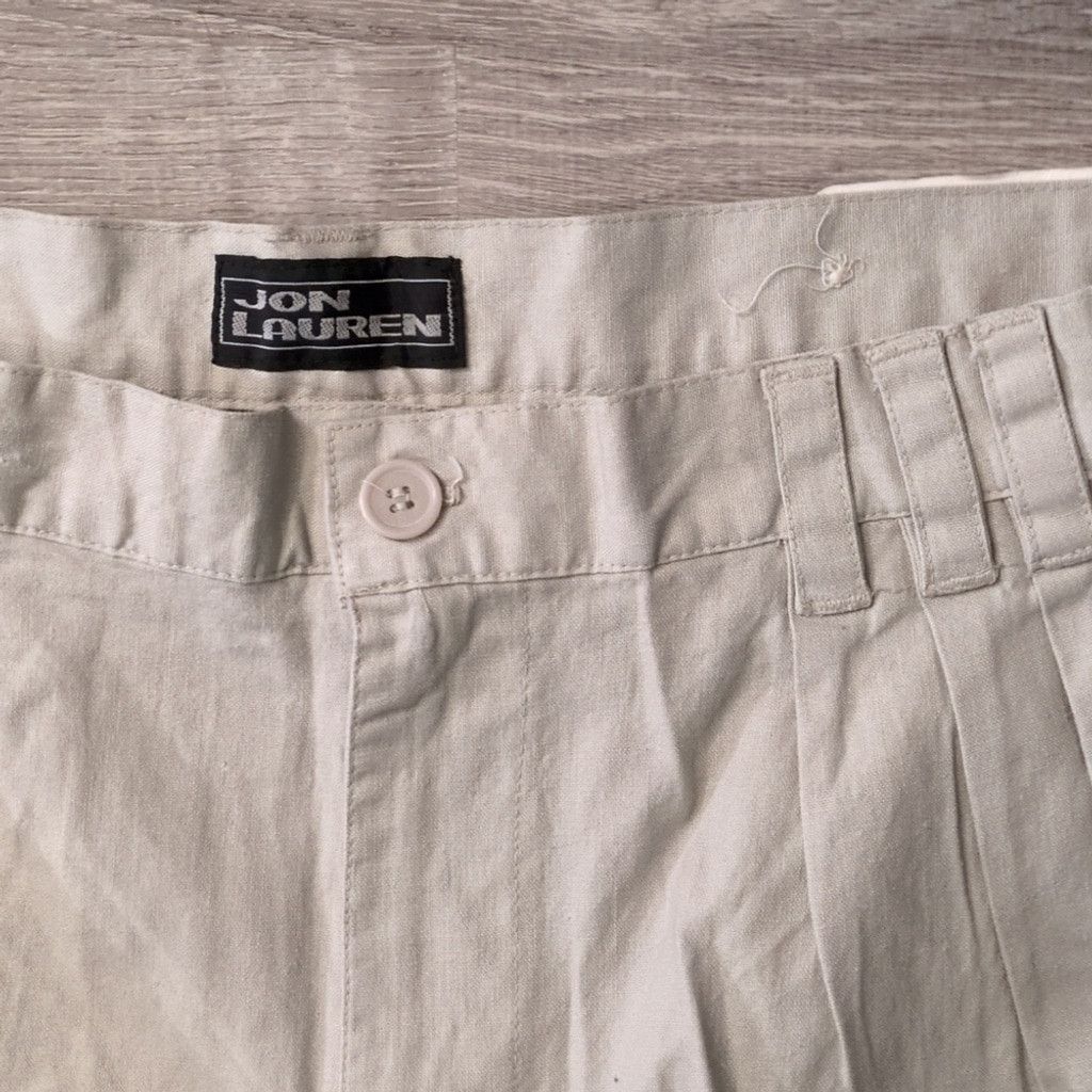 Other Jon Lauren Cream Pleated Shorts Size 32 Size US 32 / EU 48 - 2 Thumbnail