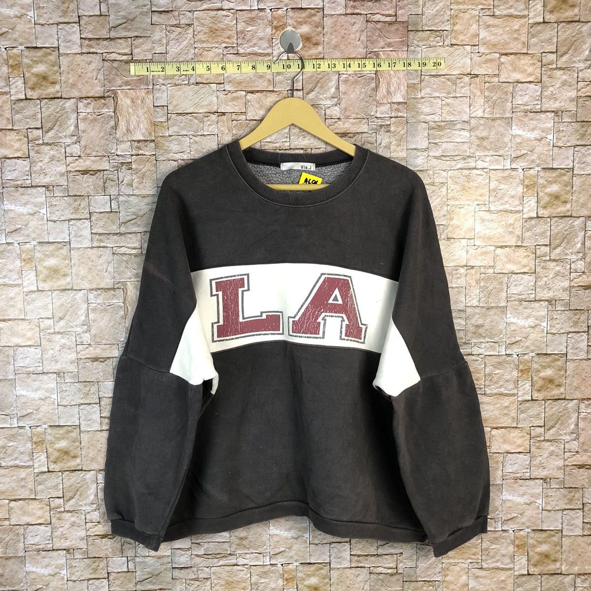 Japanese Brand LA big logo vintage Grey Sweatshirt #A696 Size US L / EU 52-54 / 3 - 1 Thumbnail