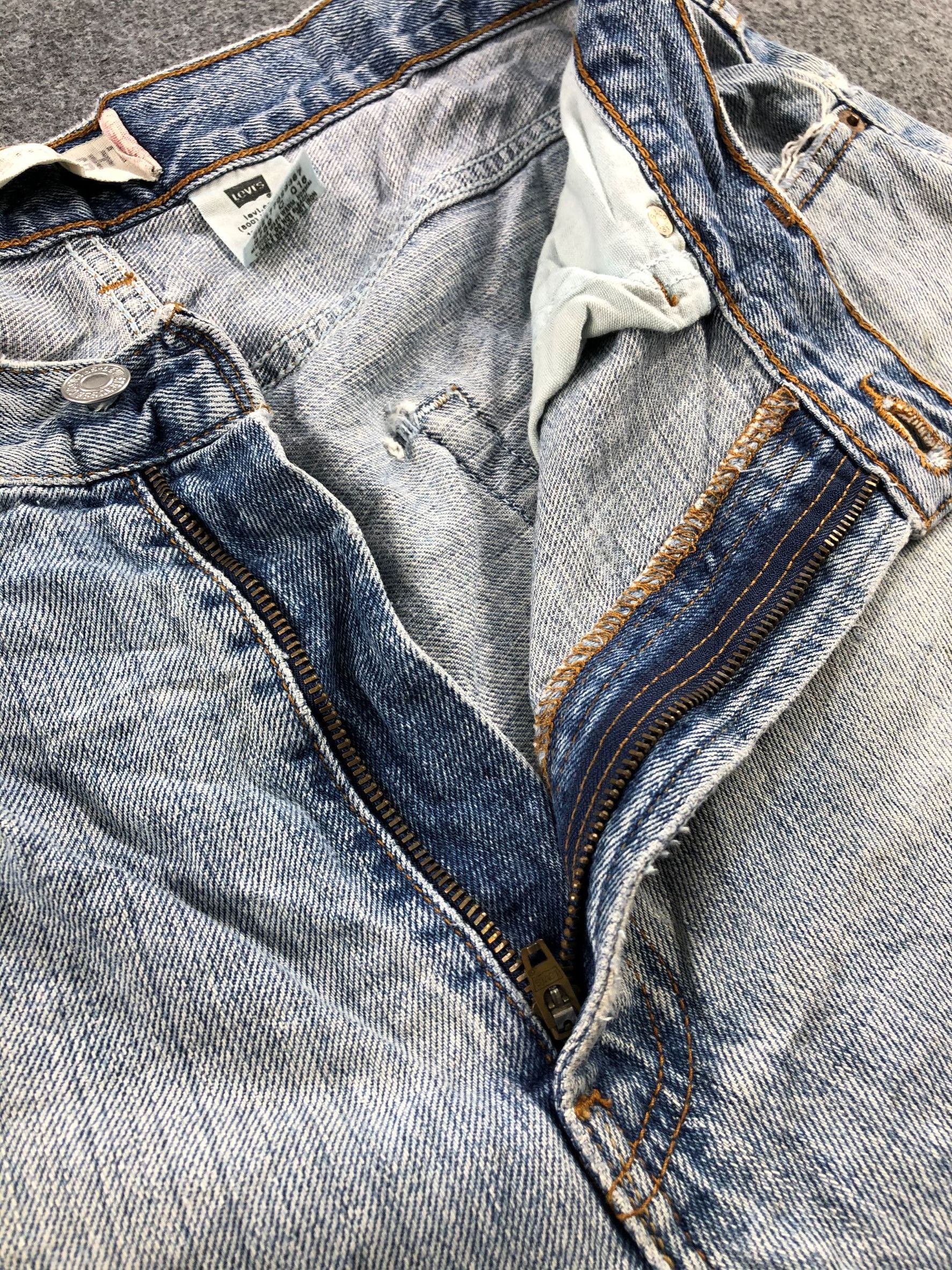 Levi's Vintage Levis 569 Jeans-JM651 Size US 35 - 8 Thumbnail