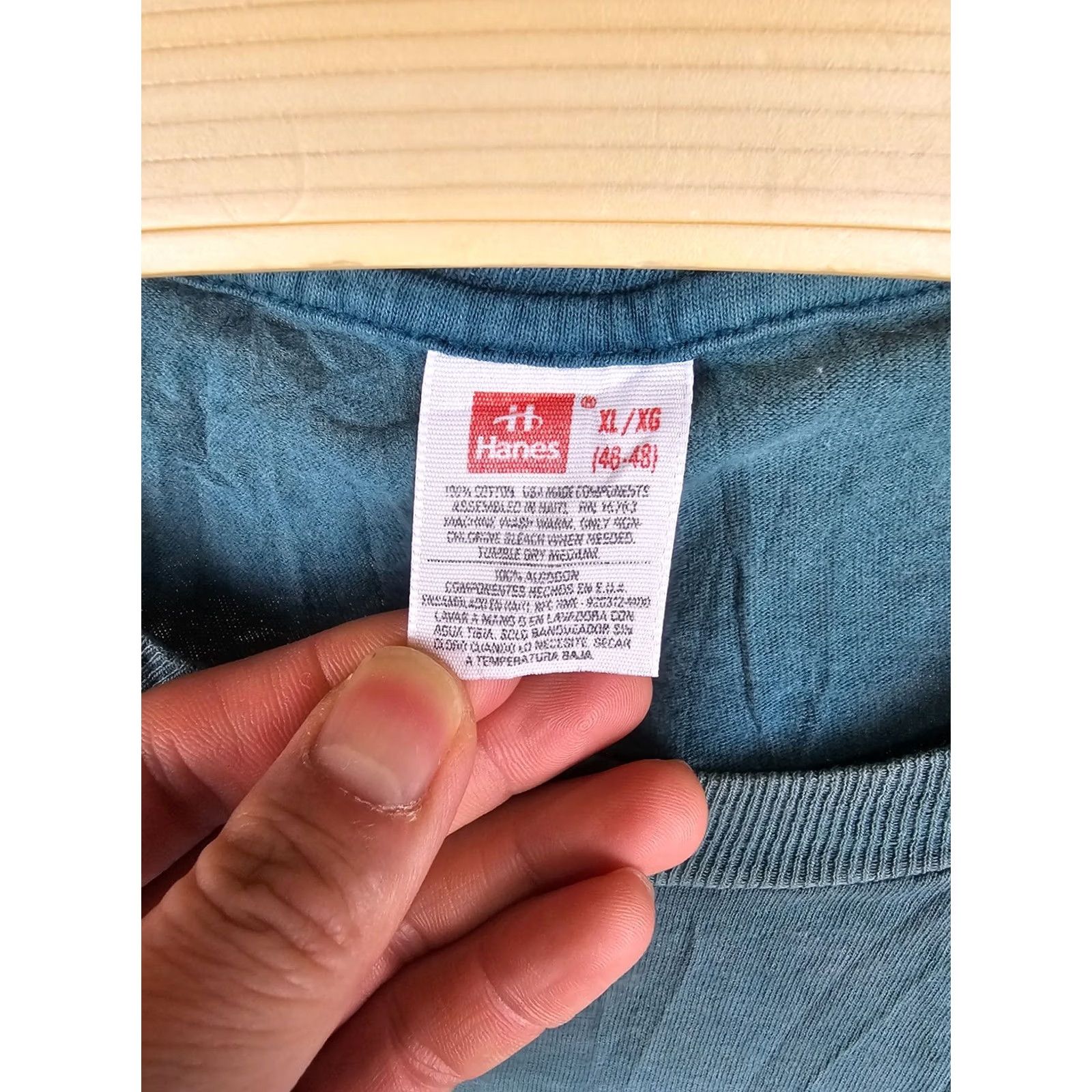 Hanes VINTAGE Hanes GREEN GRADIENT SUN FADE ONE POCKET SINGLE STITCH T-SHIRT SZ XL SHIRT Mens XS? Size US XL / EU 56 / 4 - 3 Thumbnail