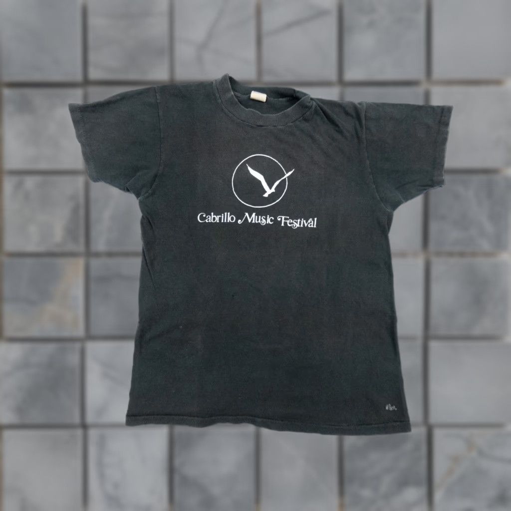 Vintage VINTAGE Cabrillo Music Festival T-Shirt Adult Medium Black 90s Music Tee Mens Size US M / EU 48-50 / 2 - 1 Thumbnail