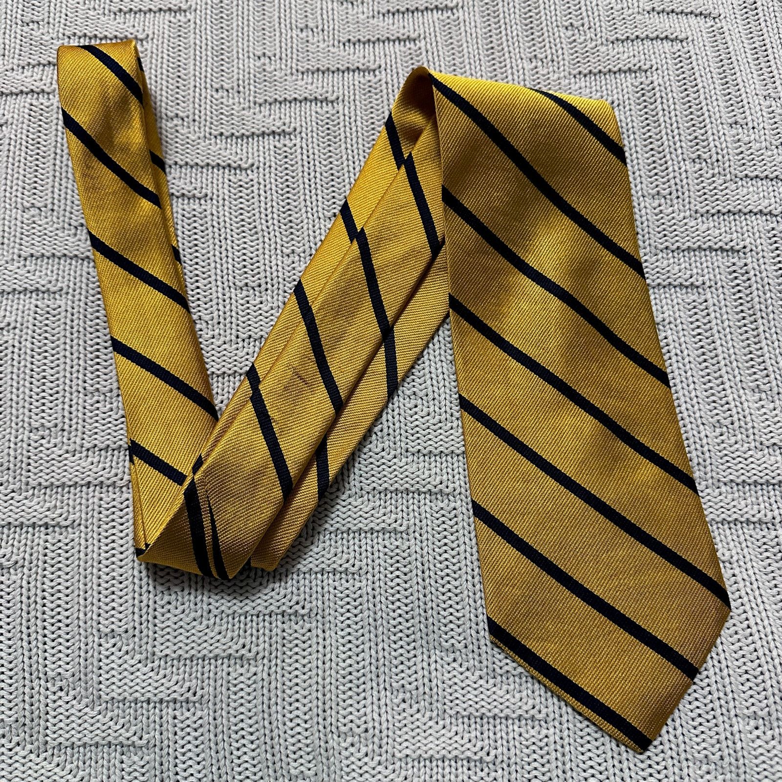 Brooks Brothers Brooks Brothers yellow gold striped silk tie Size ONE SIZE - 1 Thumbnail
