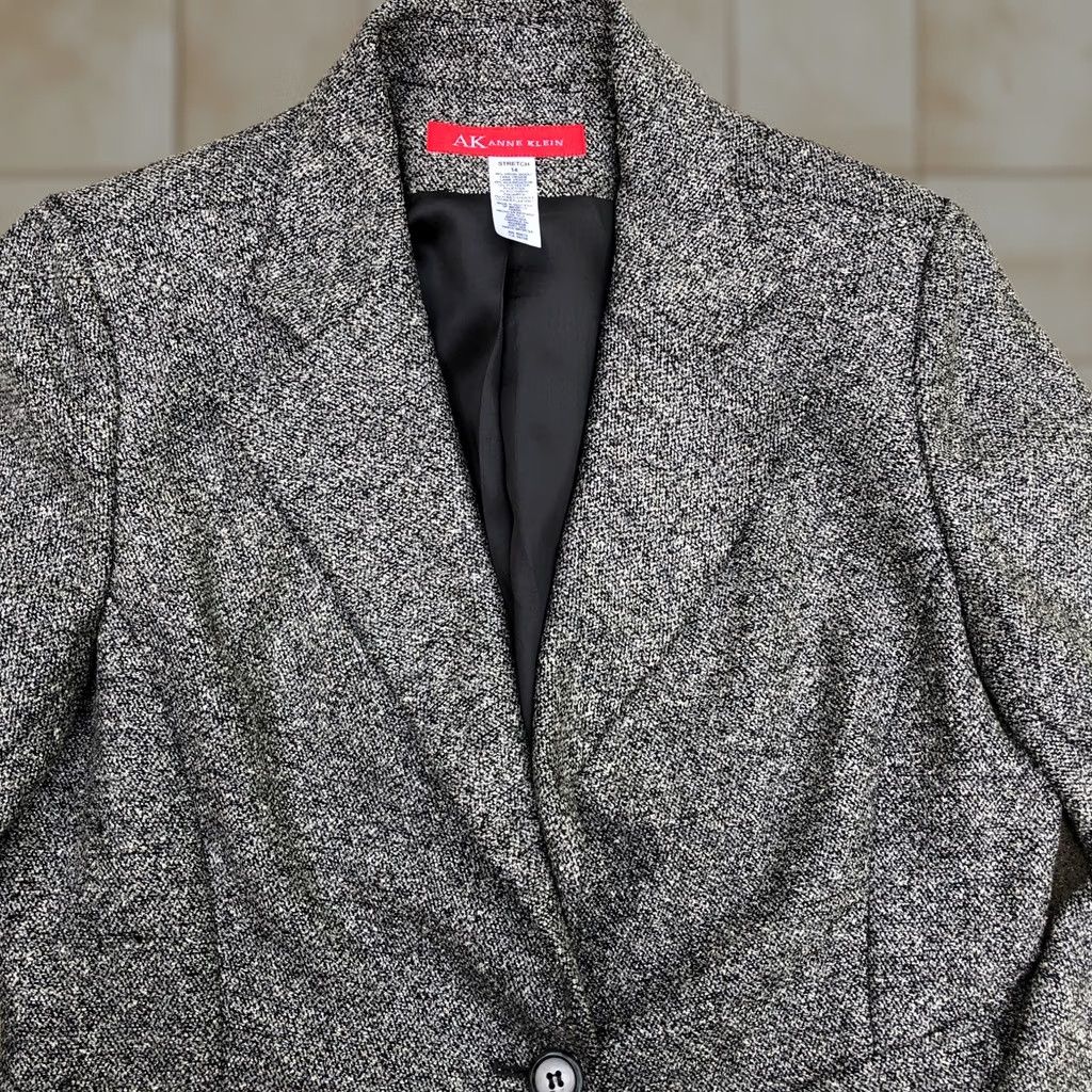 Anne Klein ANNE KLEIN AK Wool Silk Blazer Jacket Women's 14 Gray Stretch Long Sleeve Blazer 14 Womens Gray 90s Fashion? Size XL / US 12-14 / IT 48-50 - 1 Thumbnail