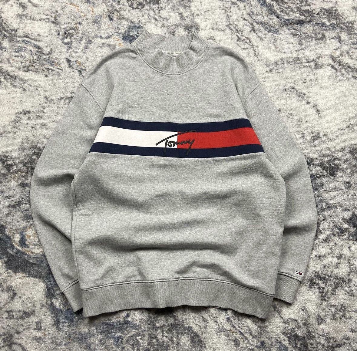 Tommy Hilfiger Tommy Hilfiger big logo sweatshirt Size US XL / EU 56 / 4 - 1 Thumbnail