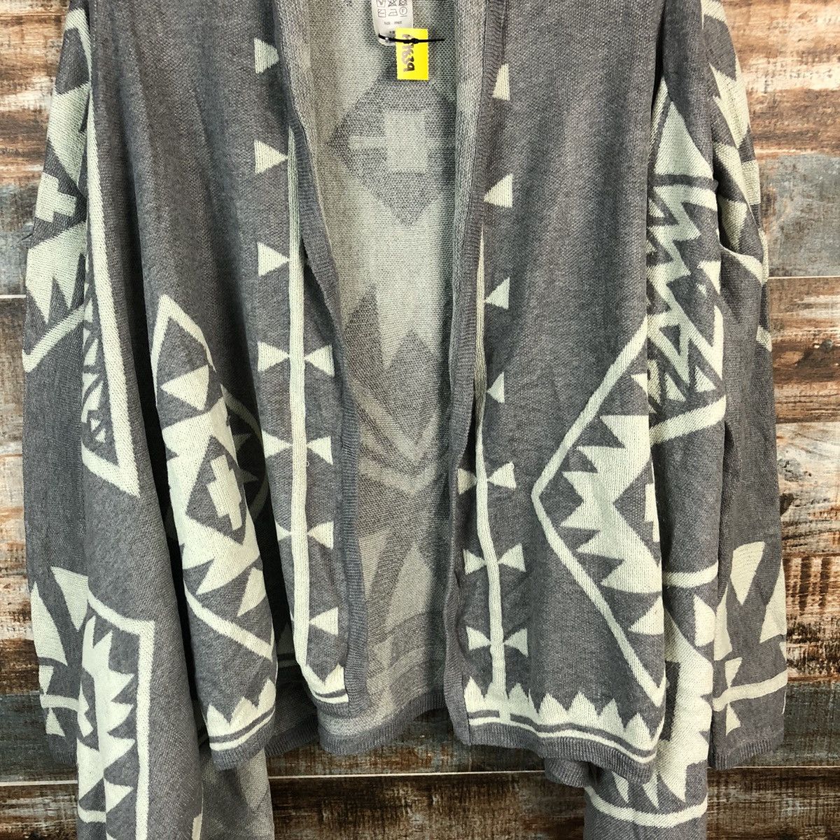 Japanese Brand Anti Ballistic navajo art Grey Cardigan Knitwear #A1839 Size US M / EU 48-50 / 2 - 6 Thumbnail