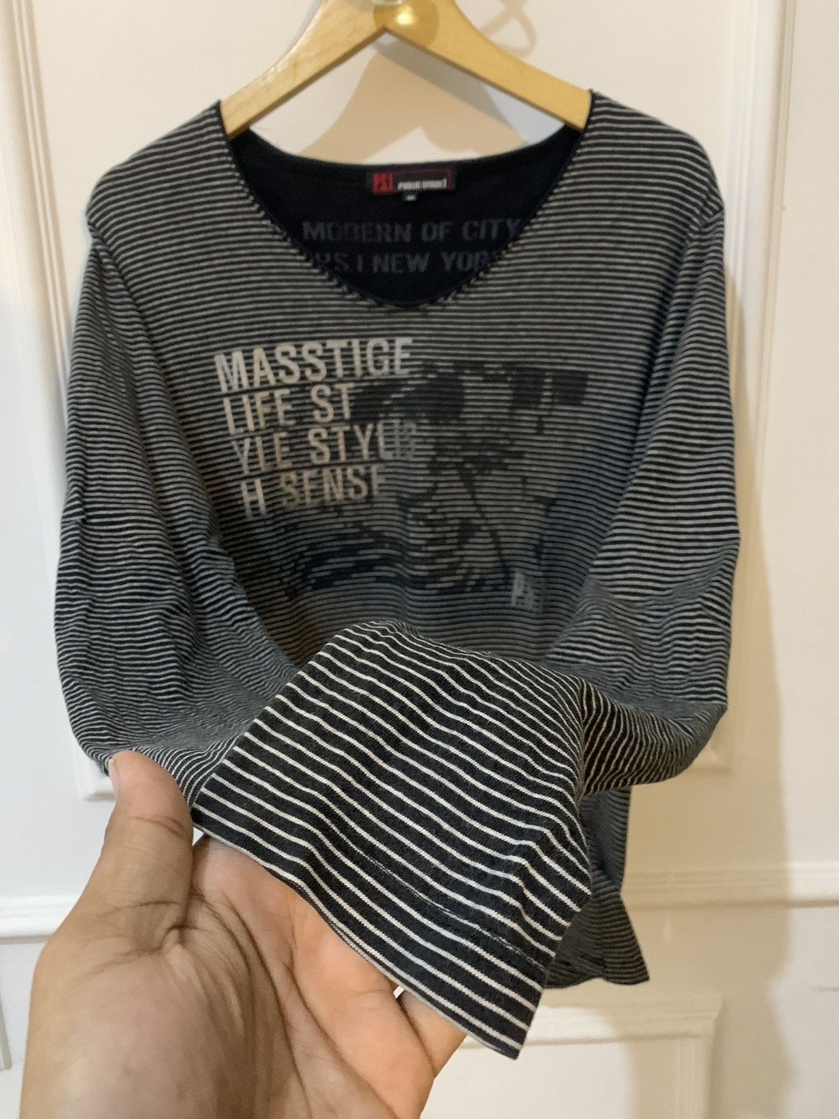 Japanese Brand 2000s Publicspace • Japanese poem stripped curt cobain styel Size US M / EU 48-50 / 2 - 4 Thumbnail