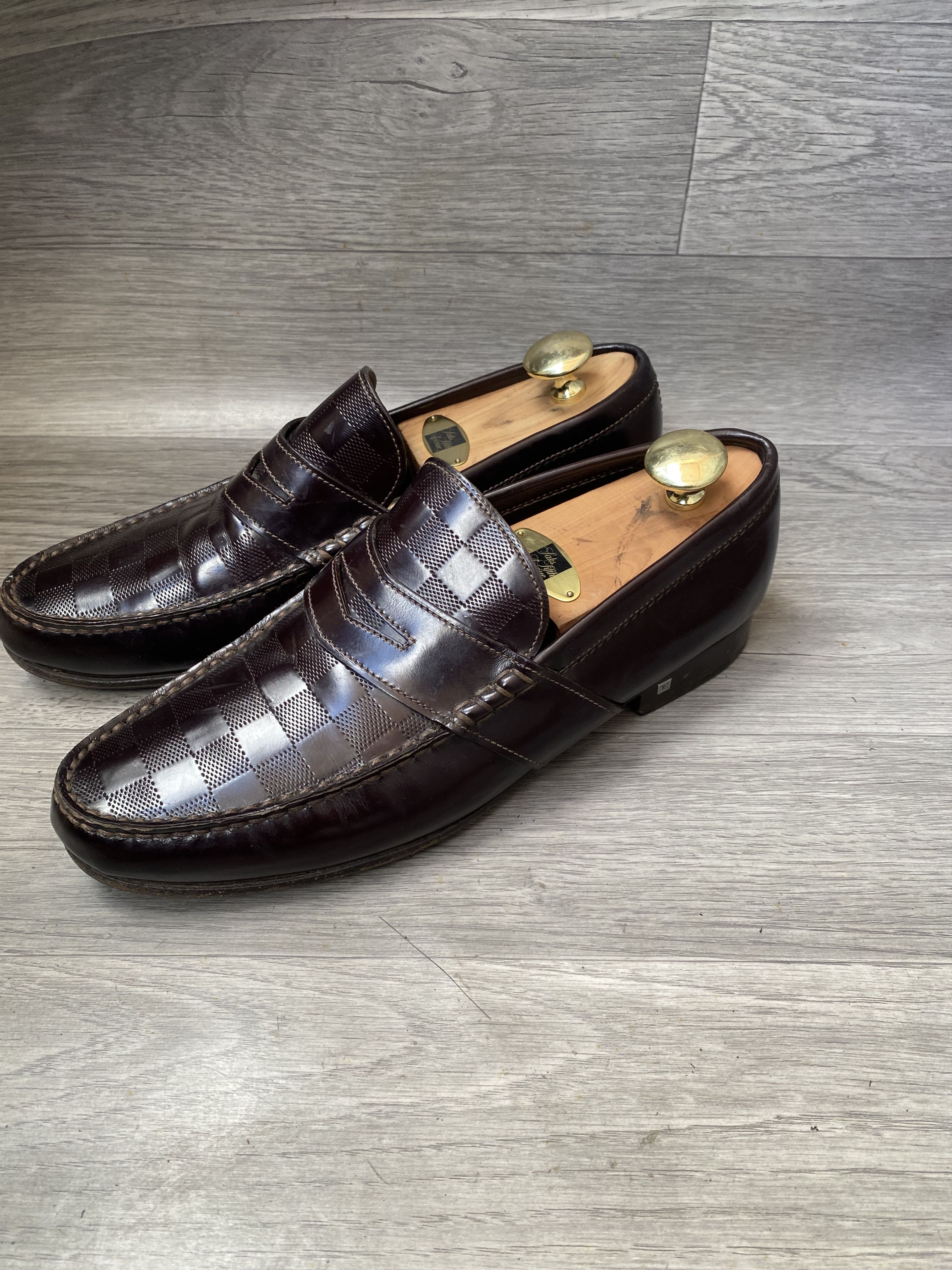 Louis Vuitton Louis Vuitton damier burgundy slip on penny loafer Size US 9.5 / EU 42-43 - 3 Thumbnail