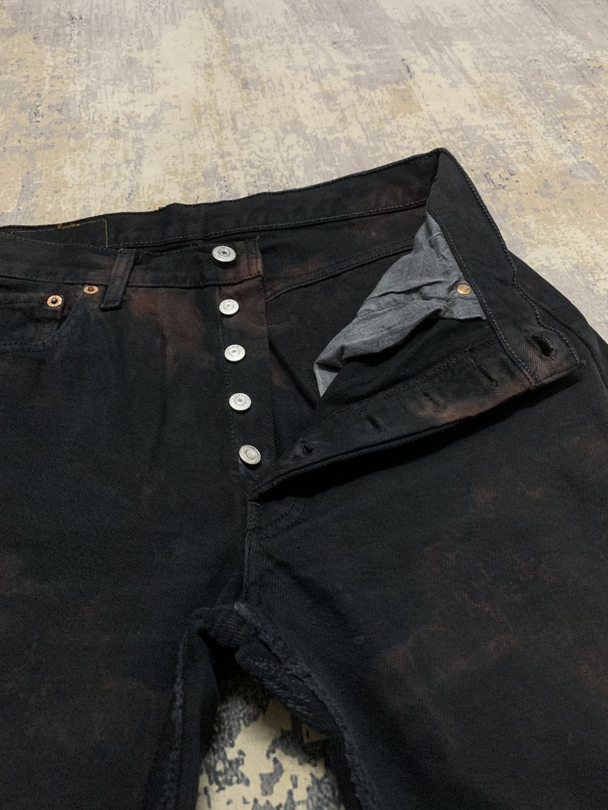 Levi's Vintage Levi’s 501 Acid Wash Black Jeans W32x34.5 Size US 32 / EU 48 - 4 Thumbnail