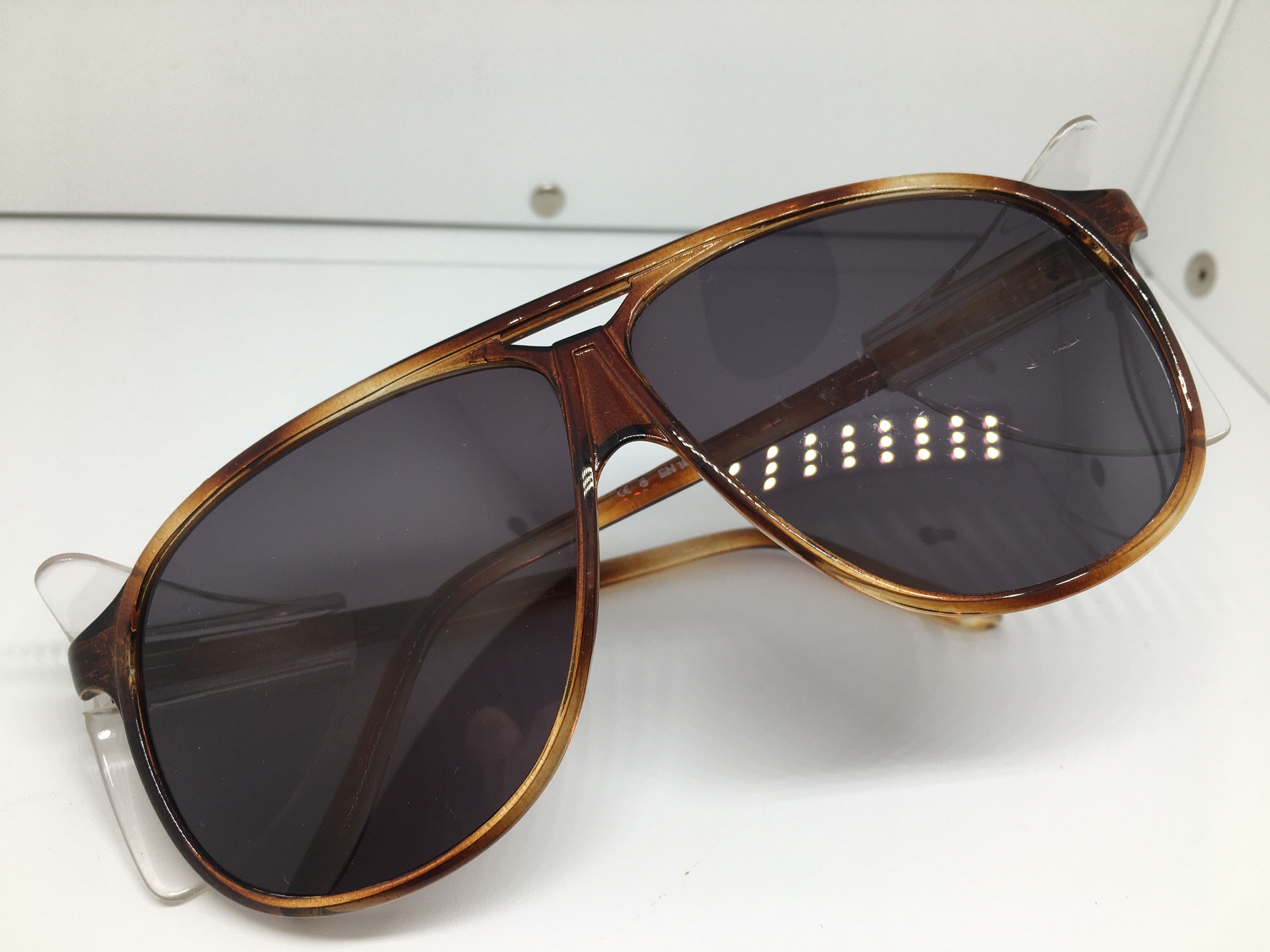Vintage Vintage 80s Bolle Tortoise Aviator Sunglasses Frame Size ONE SIZE - 9 Thumbnail