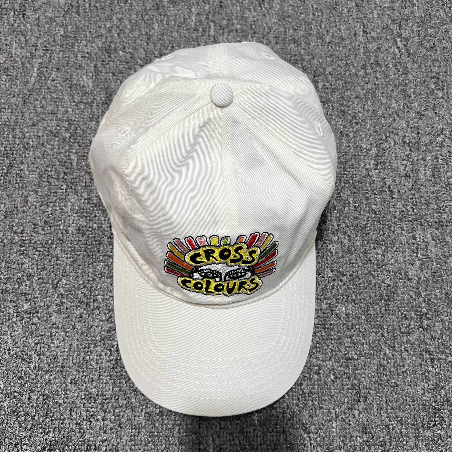 Cross Colours Cross Colours Embroidered Curved Brim Baseball Cap Q7 Size ONE SIZE - 3 Thumbnail