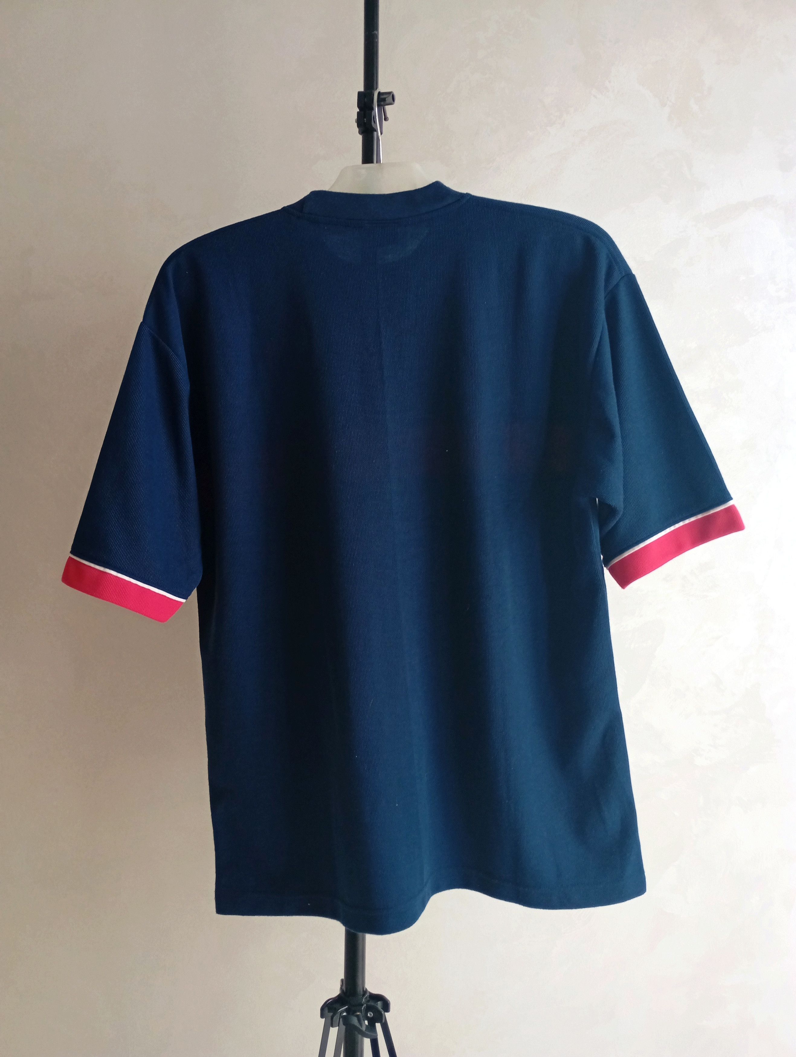 Diesel × Vintage Vintage Diesel Y2K T Shirt Size US L / EU 52-54 / 3 - 7 Thumbnail