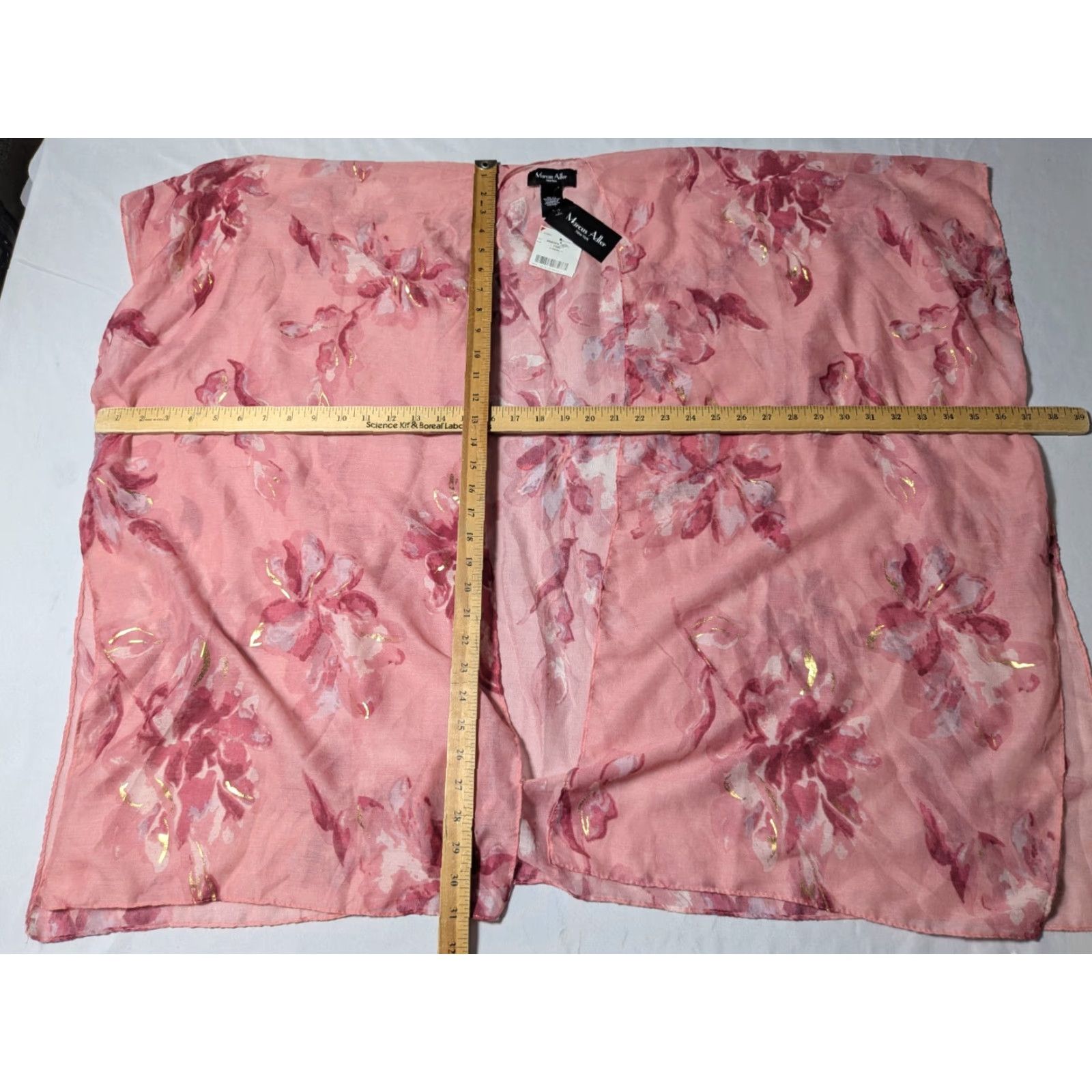 Vintage MARCUS ADLER Women One Size Pink Gold Floral Ruana Topper Cardigan Kimono NEW Size ONE SIZE - 3 Thumbnail