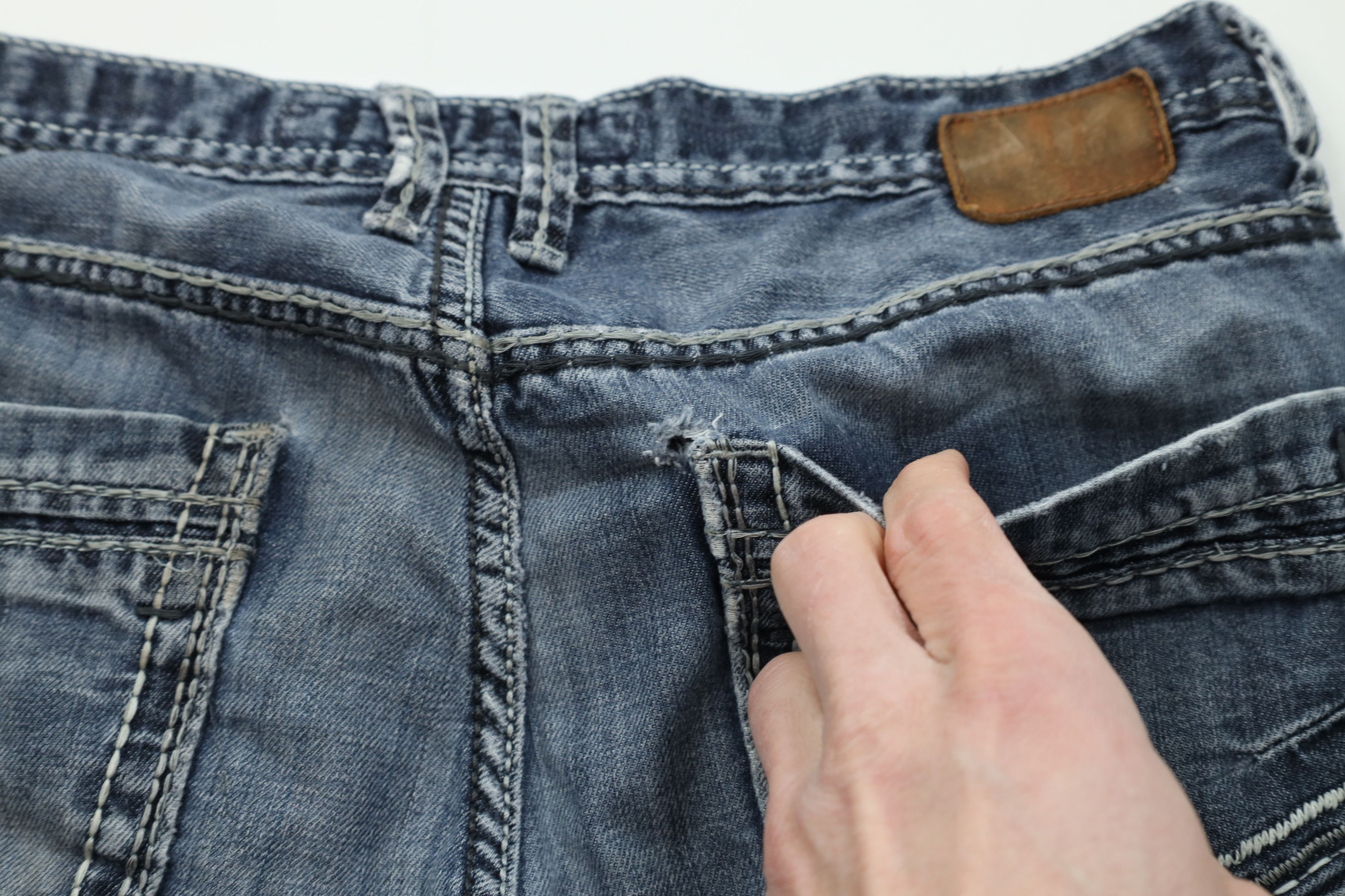 Vintage Buckle BKE Thick Stitch Tyler Bootcut Wide Leg Denim Jeans Size US 34 / EU 50 - 10 Thumbnail
