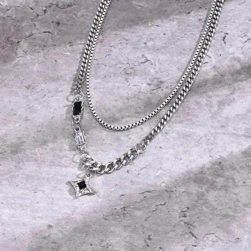 Handmade × Jewelry × Vintage Black Star Charm Choker Necklaces Size ONE SIZE - 3 Thumbnail