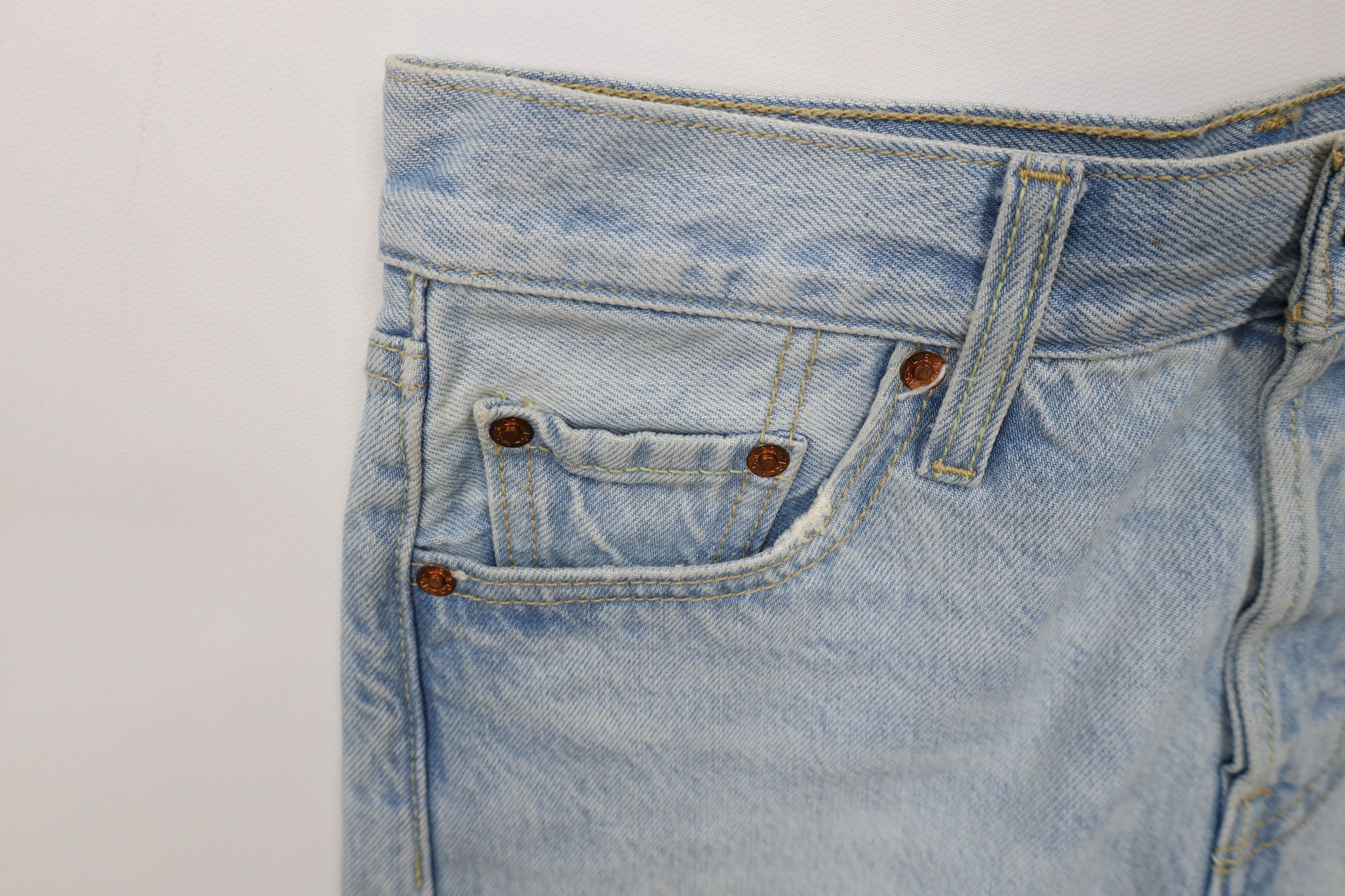 Levi's Vintage Y2K Levi 501xx Cut Off Denim Jean Shorts Jorts Blue Size 25" / US 0 / IT 36 - 7 Thumbnail
