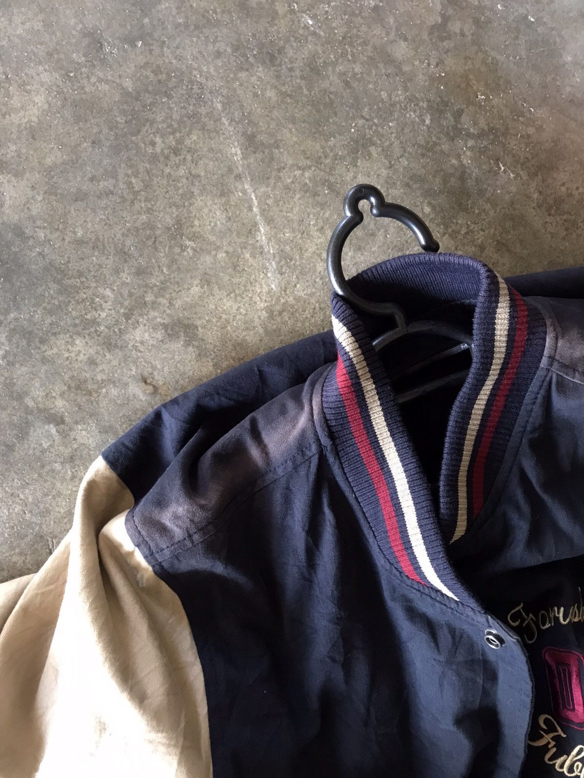 Fubu × Vintage Vintage Faded Fubu Varsity Genuine Article 1992 Size US M / EU 48-50 / 2 - 15 Thumbnail