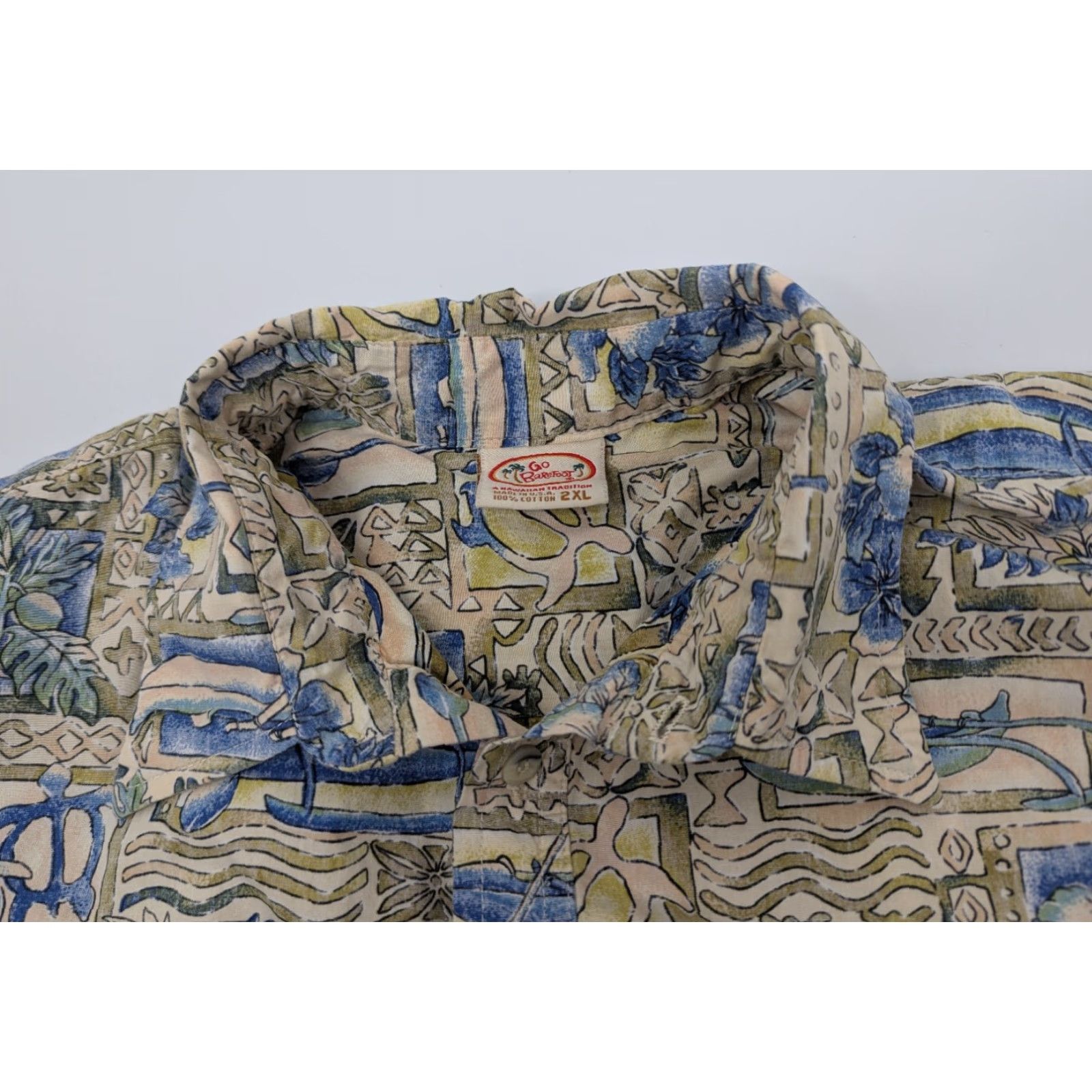 Vivobarefoot Go Barefoot Hawaiian Shirt Short Sleeve Pullover Men’s 2XL Multicolor Floral Button-Up USA Made In USA Size US XXL / EU 58 / 5 - 6 Thumbnail