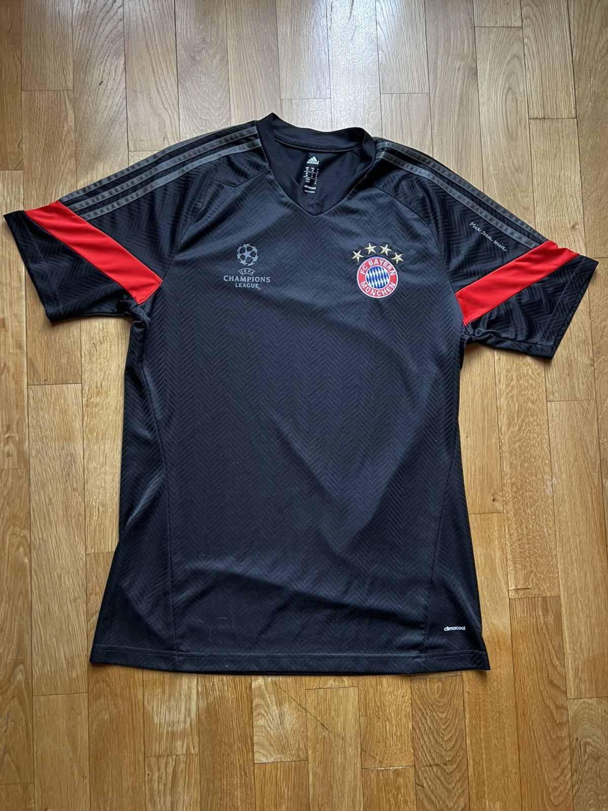 Adidas Bayern Munich 2014 2015 Champions League Adidas Shirt Size US M / EU 48-50 / 2 - 1 Thumbnail