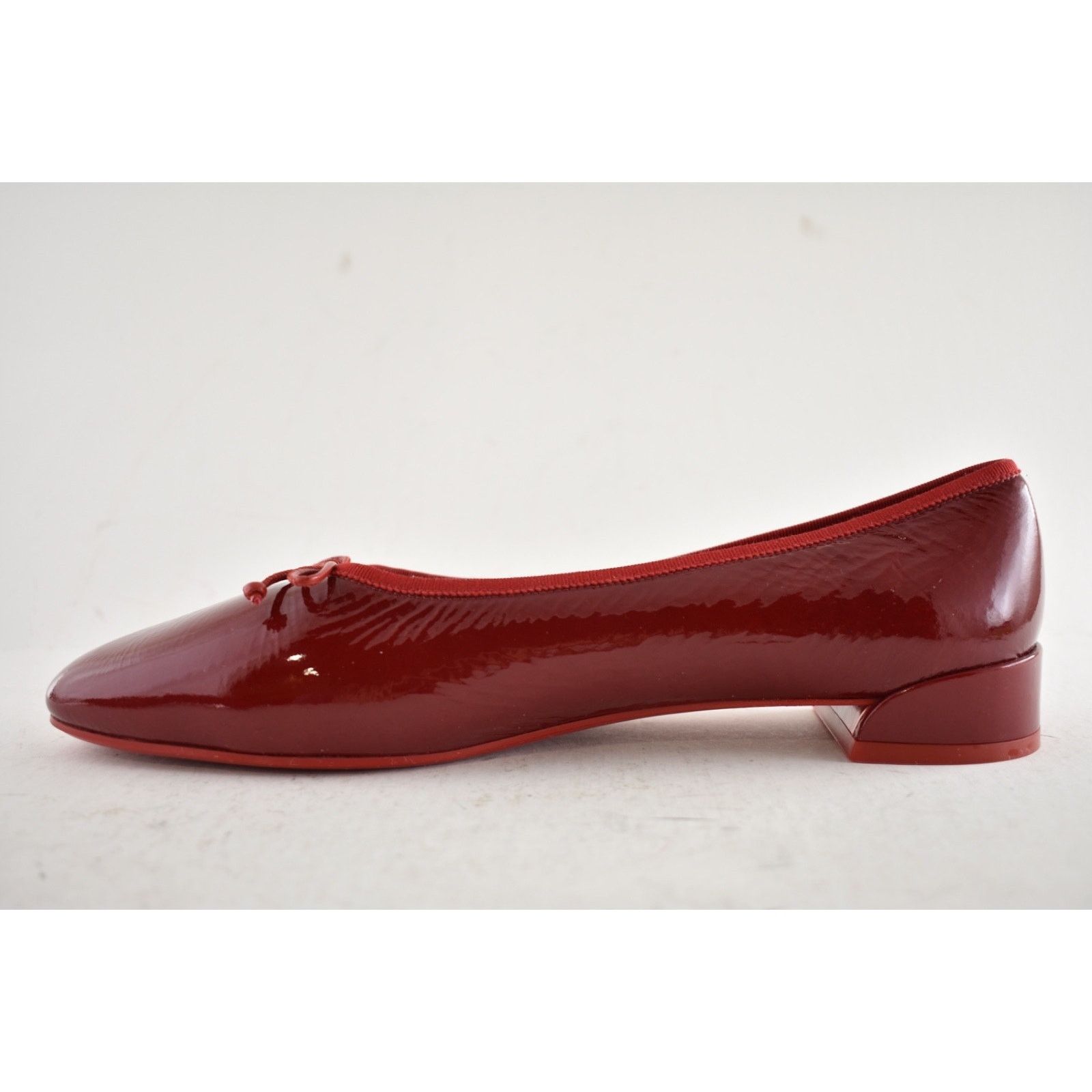 Christian Louboutin Christian Louboutin Sweetie Jane Flat Loubi Red Patent Vog Size US 12 / IT 42 - 11 Thumbnail