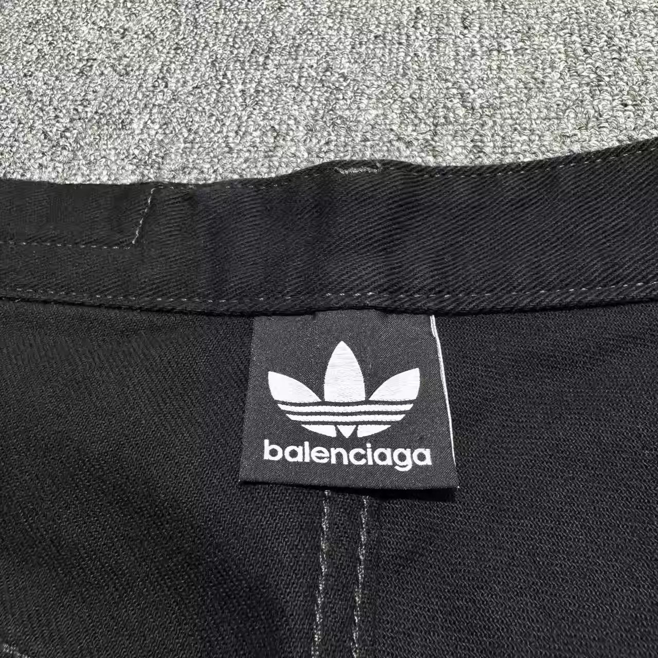 Balenciaga Balenciaga Adidas Co-branded Denim Shorts Size US 28 / EU 44 - 2 Thumbnail