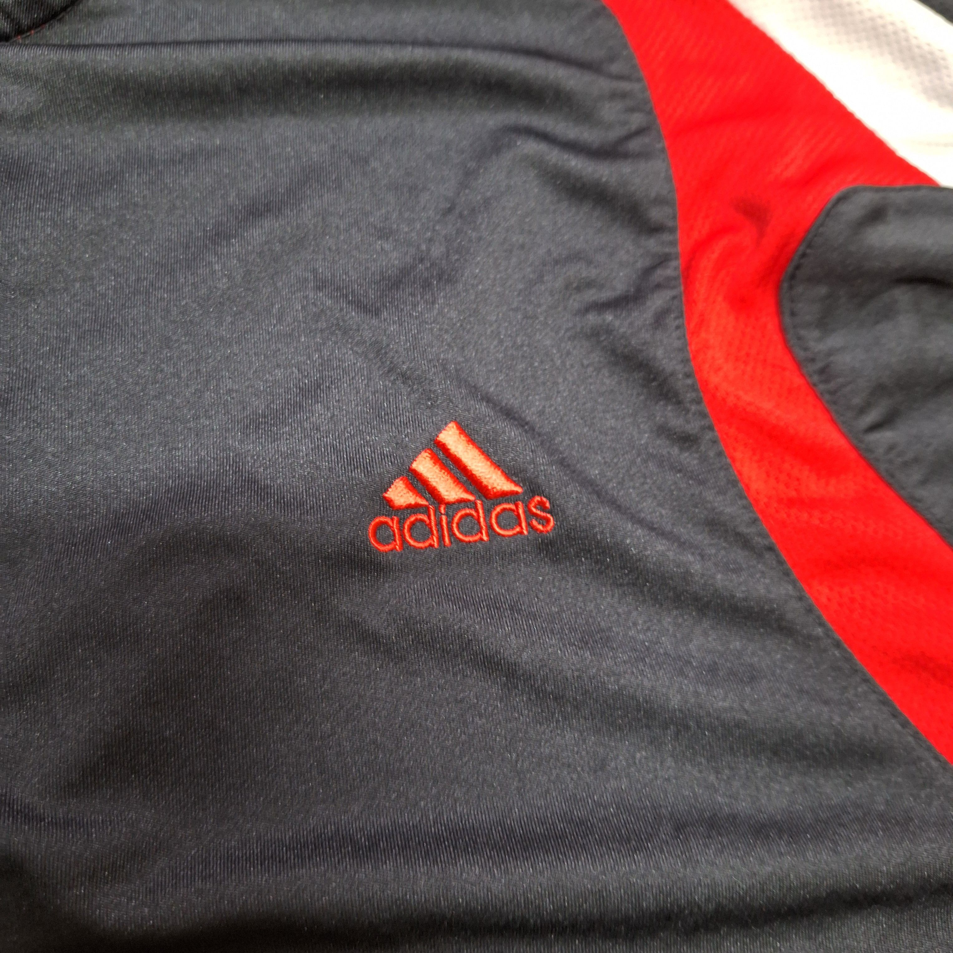 Adidas Vintage Adidas Zipped Jersey T Shirt Size US S / EU 44-46 / 1 - 2 Thumbnail