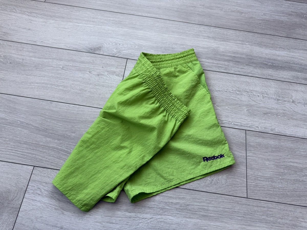 Reebok Vintage Reebok Shorts Size US 34 / EU 50 - 10 Thumbnail